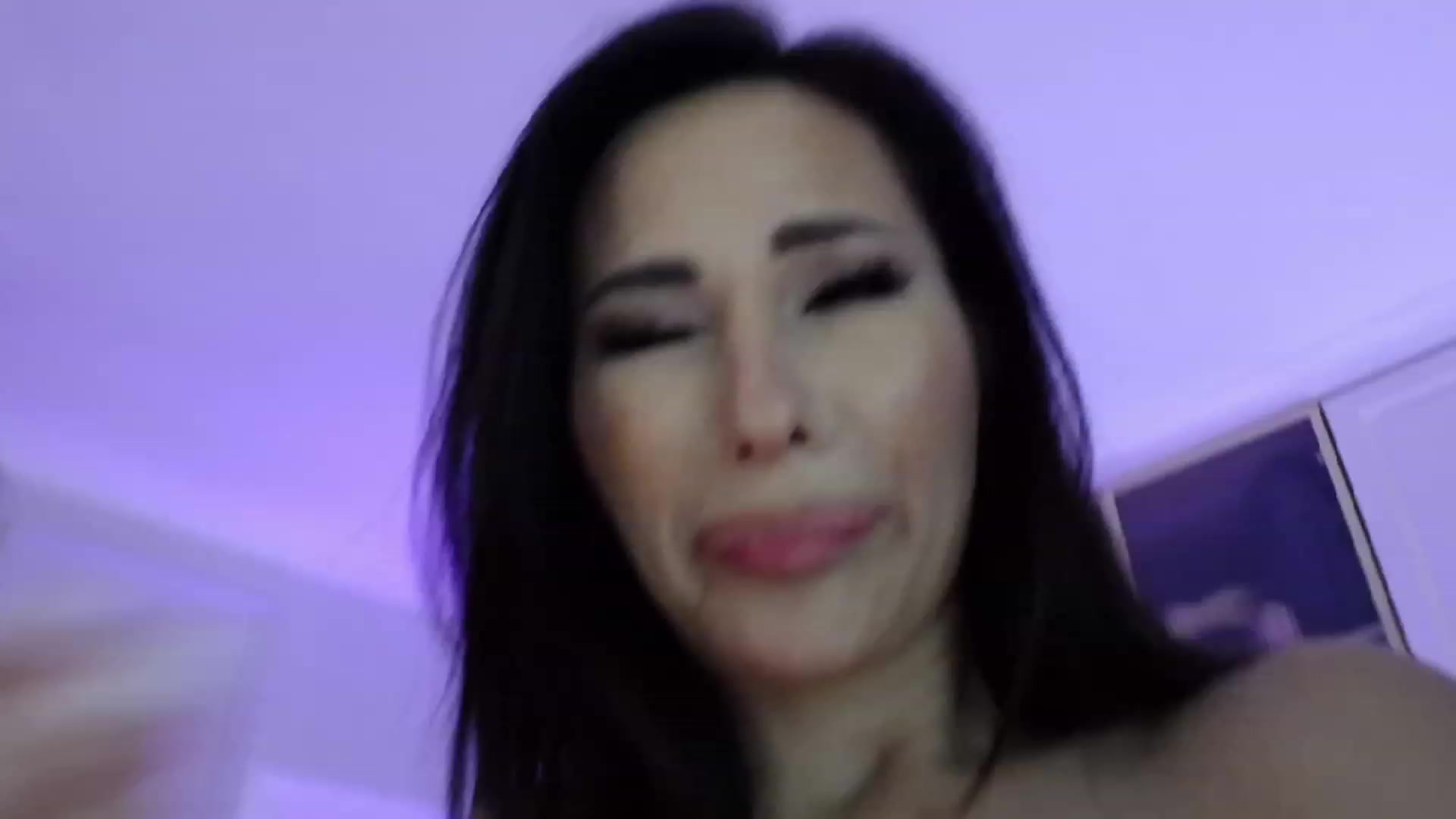 Gallery image thumbnail from ButterflySoul's myfreecams stream on, 08/22/2023, 04:01 image 11 of 20