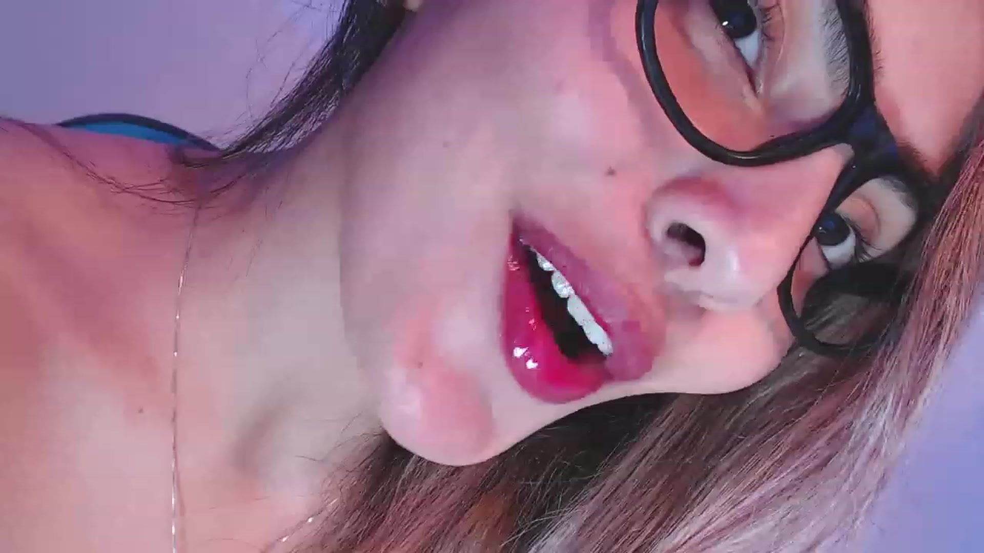 Gallery image thumbnail from CARMENVILLA1's myfreecams stream on, 12/06/2022, 06:36 image 14 of 20