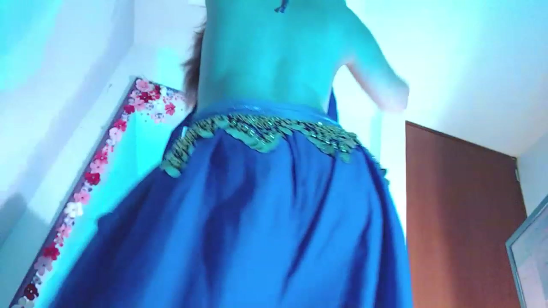 Gallery image thumbnail from CARMENVILLA1's myfreecams stream on, 12/07/2022, 06:13 image 19 of 20