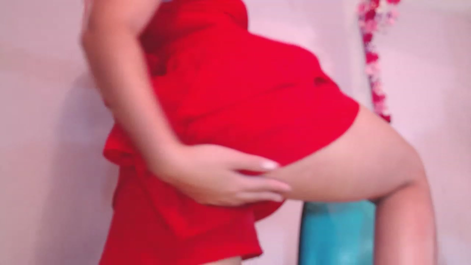 Gallery image thumbnail from CARMENVILLA1's myfreecams stream on, 12/31/2022, 22:51 image 8 of 20