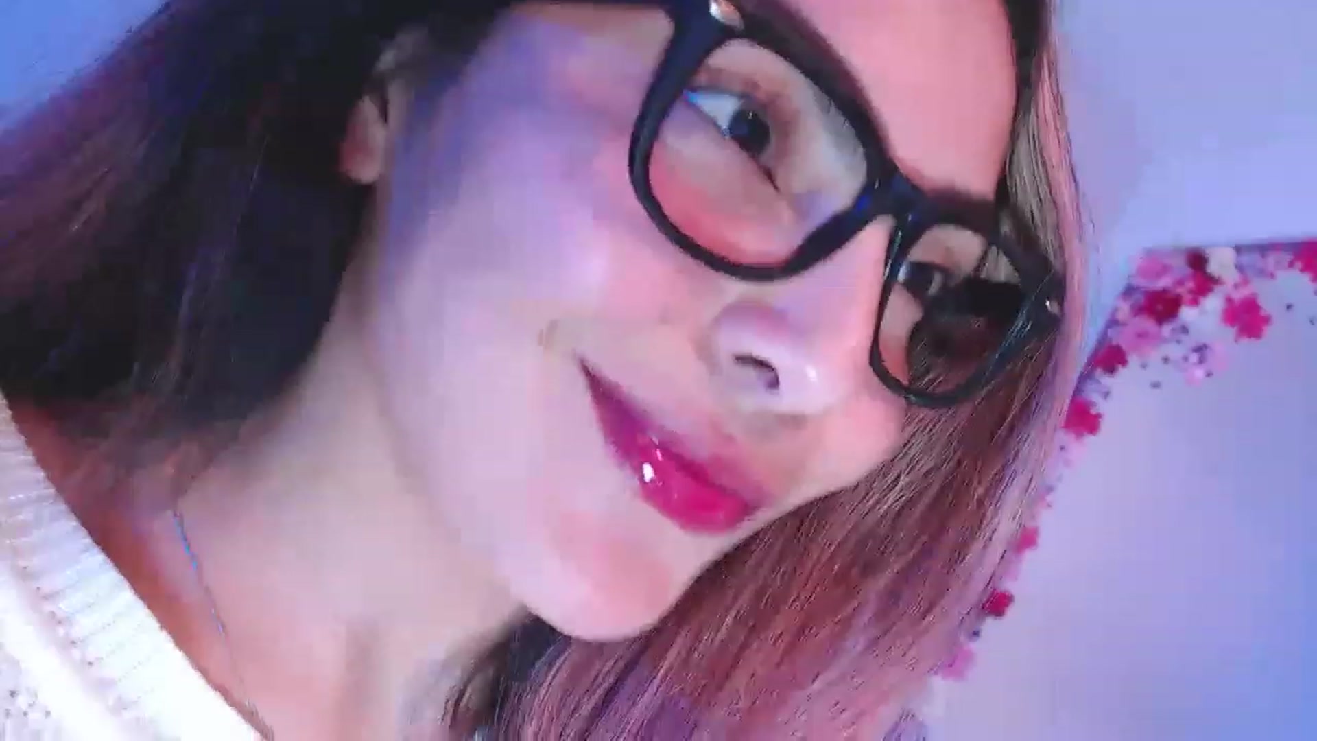 Gallery image thumbnail from CARMENVILLA1's myfreecams stream on, 01/31/2023, 06:43 image 14 of 20