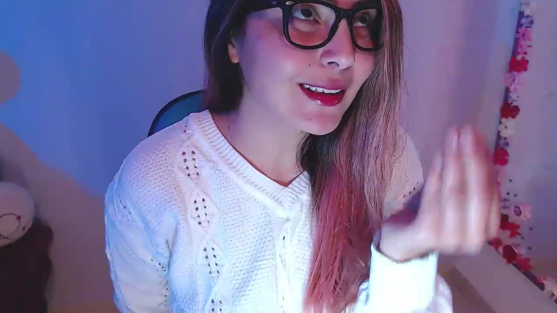 Gallery image thumbnail from CARMENVILLA1's myfreecams stream on, 01/31/2023, 06:43 image 11 of 20