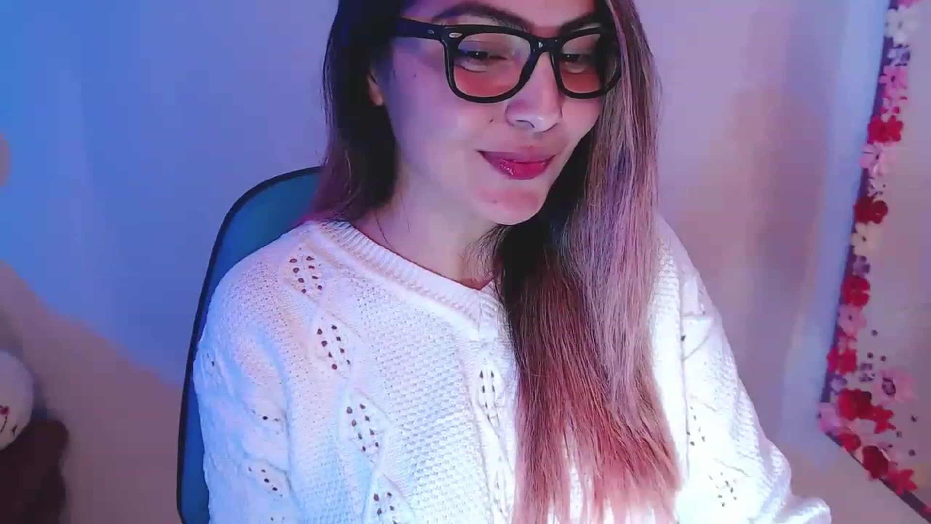 Gallery image thumbnail from CARMENVILLA1's myfreecams stream on, 01/31/2023, 06:43 image 17 of 20