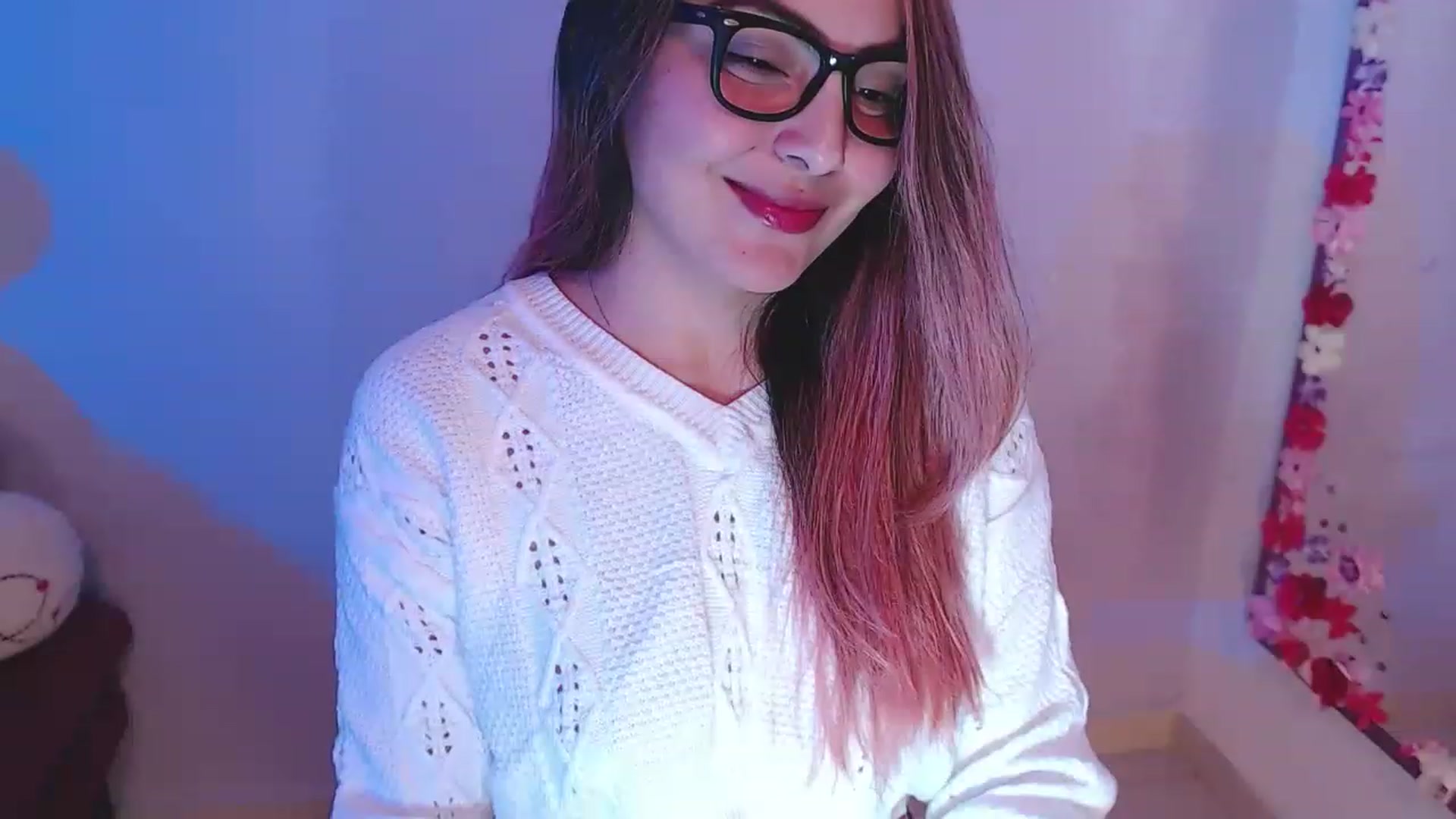 Gallery image thumbnail from CARMENVILLA1's myfreecams stream on, 01/31/2023, 06:43 image 12 of 20