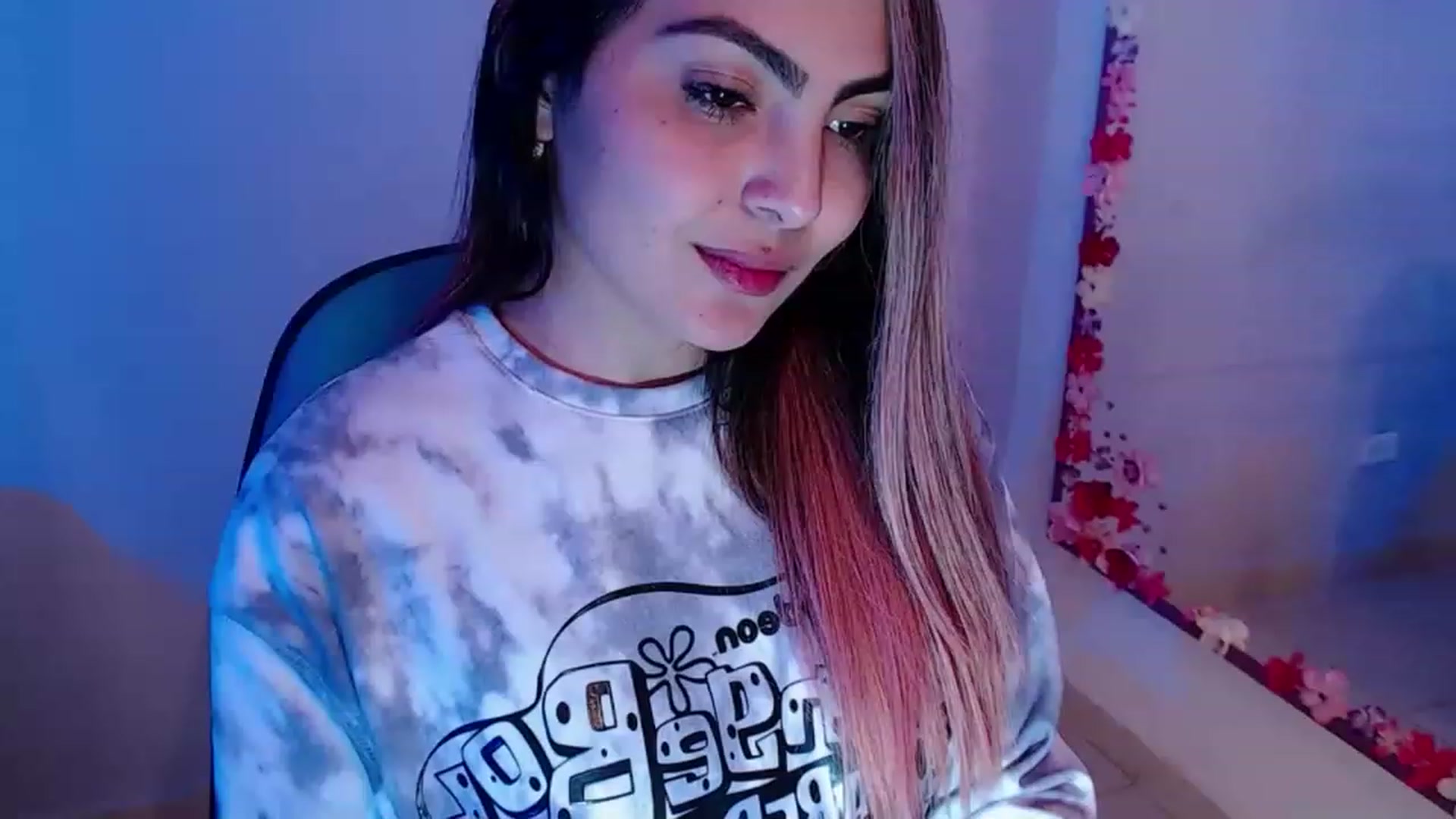 Gallery image thumbnail from CARMENVILLA1's myfreecams stream on, 02/14/2023, 06:36 image 1 of 20