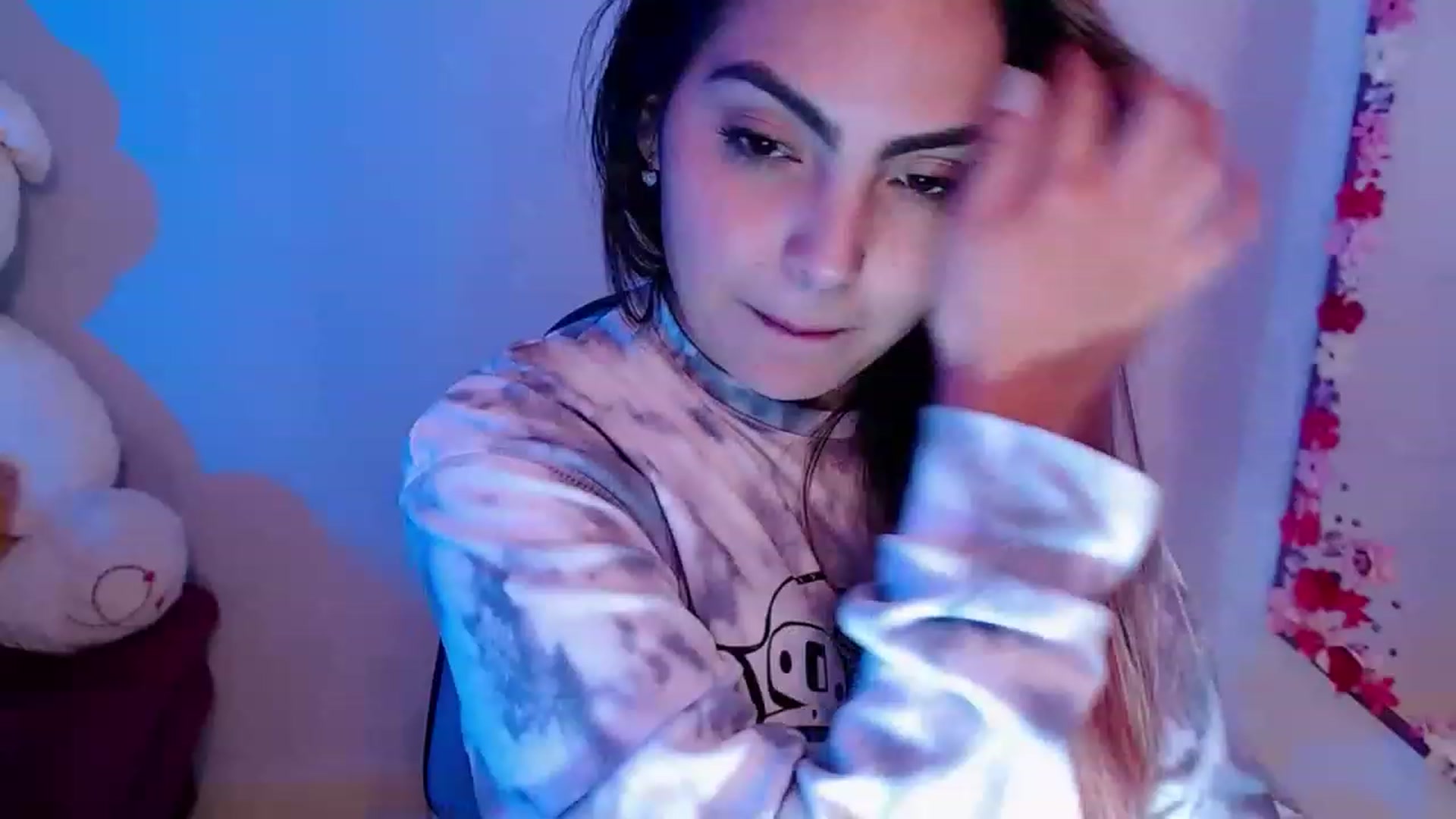 Gallery image thumbnail from CARMENVILLA1's myfreecams stream on, 02/14/2023, 08:08 image 4 of 20