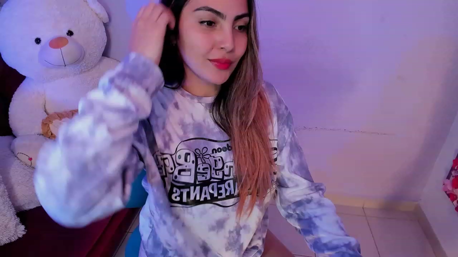Gallery image thumbnail from CARMENVILLA1's myfreecams stream on, 05/23/2023, 06:51 image 2 of 20