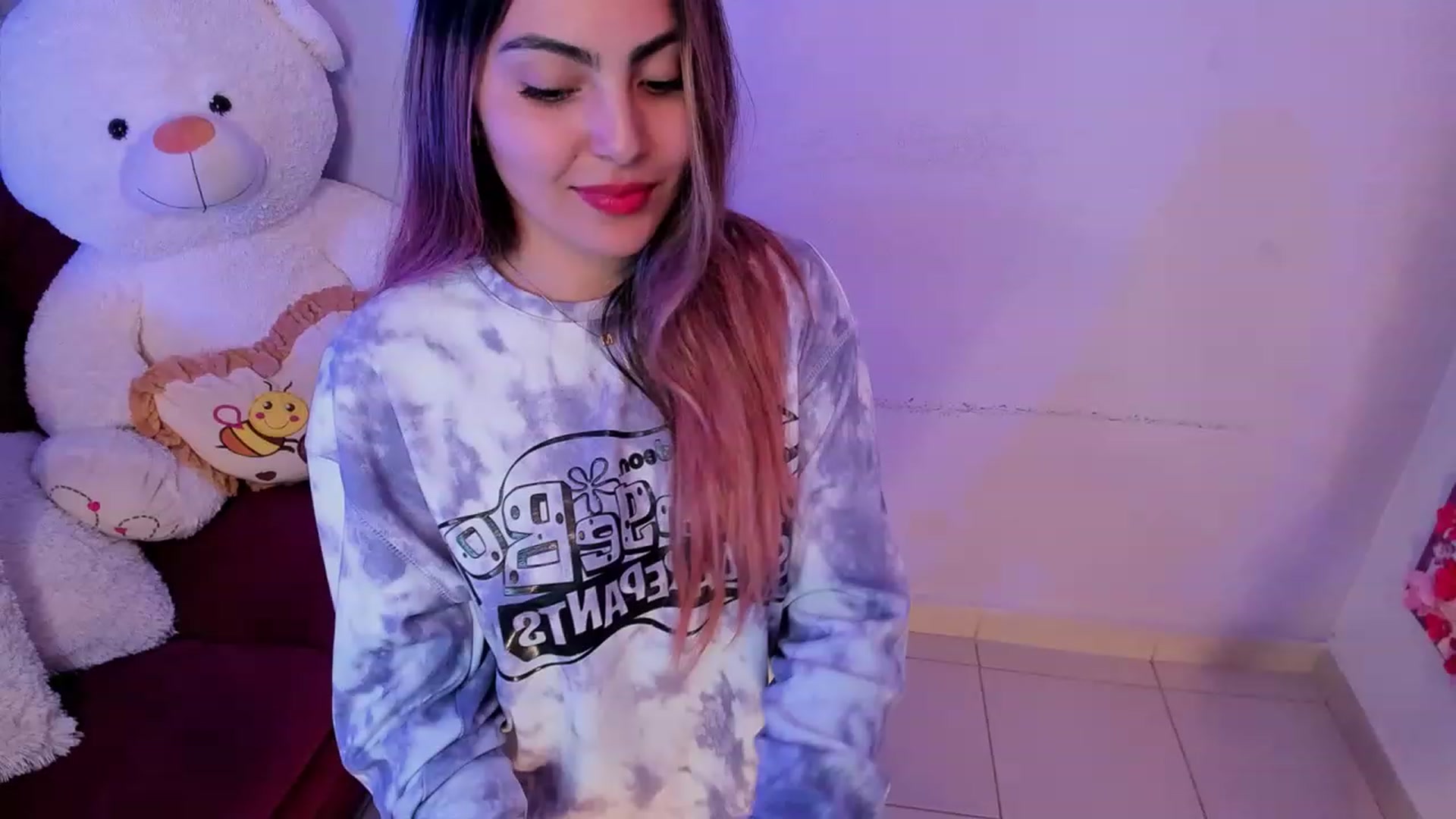 Gallery image thumbnail from CARMENVILLA1's myfreecams stream on, 05/23/2023, 06:51 image 6 of 20