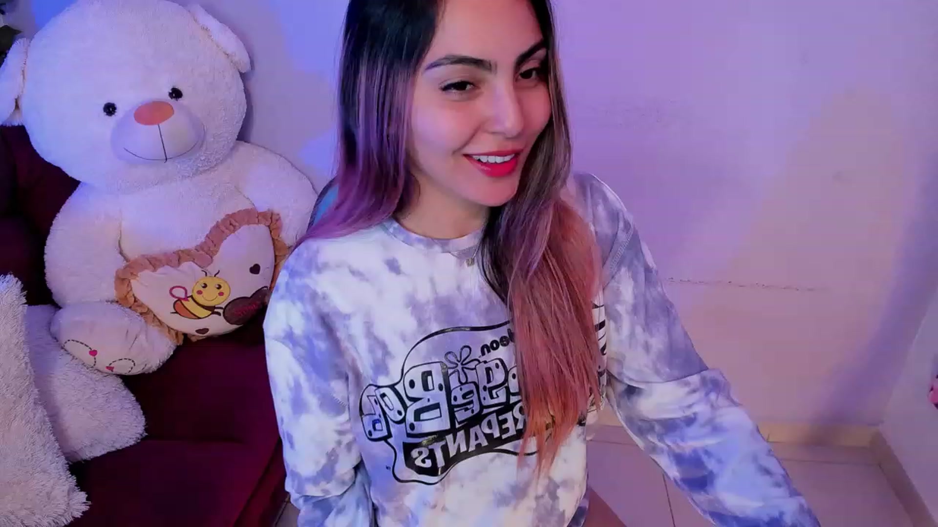 Gallery image thumbnail from CARMENVILLA1's myfreecams stream on, 05/23/2023, 06:51 image 1 of 20