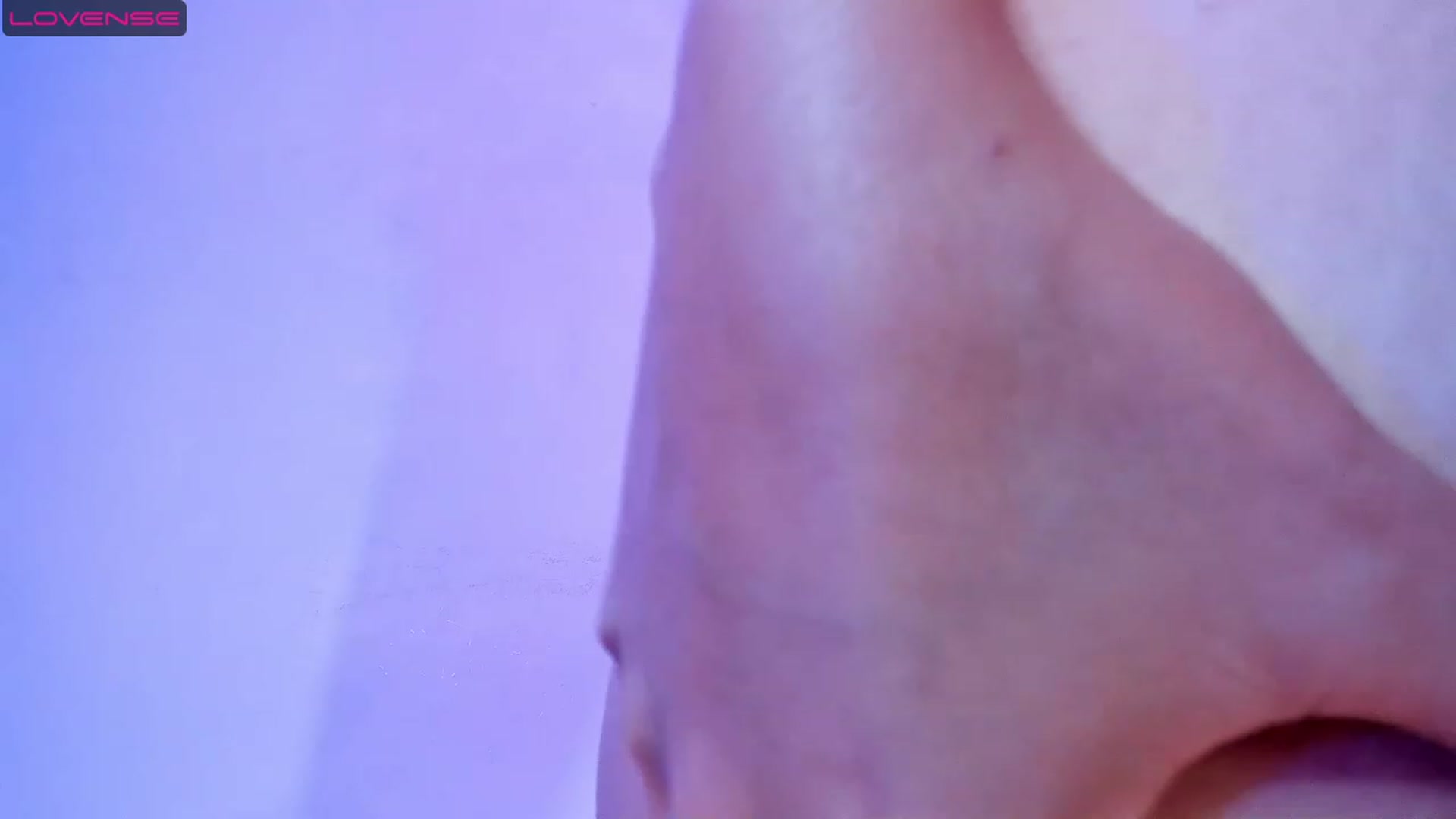 Gallery image thumbnail from CARMENVILLA1's myfreecams stream on, 07/13/2023, 07:30 image 6 of 20