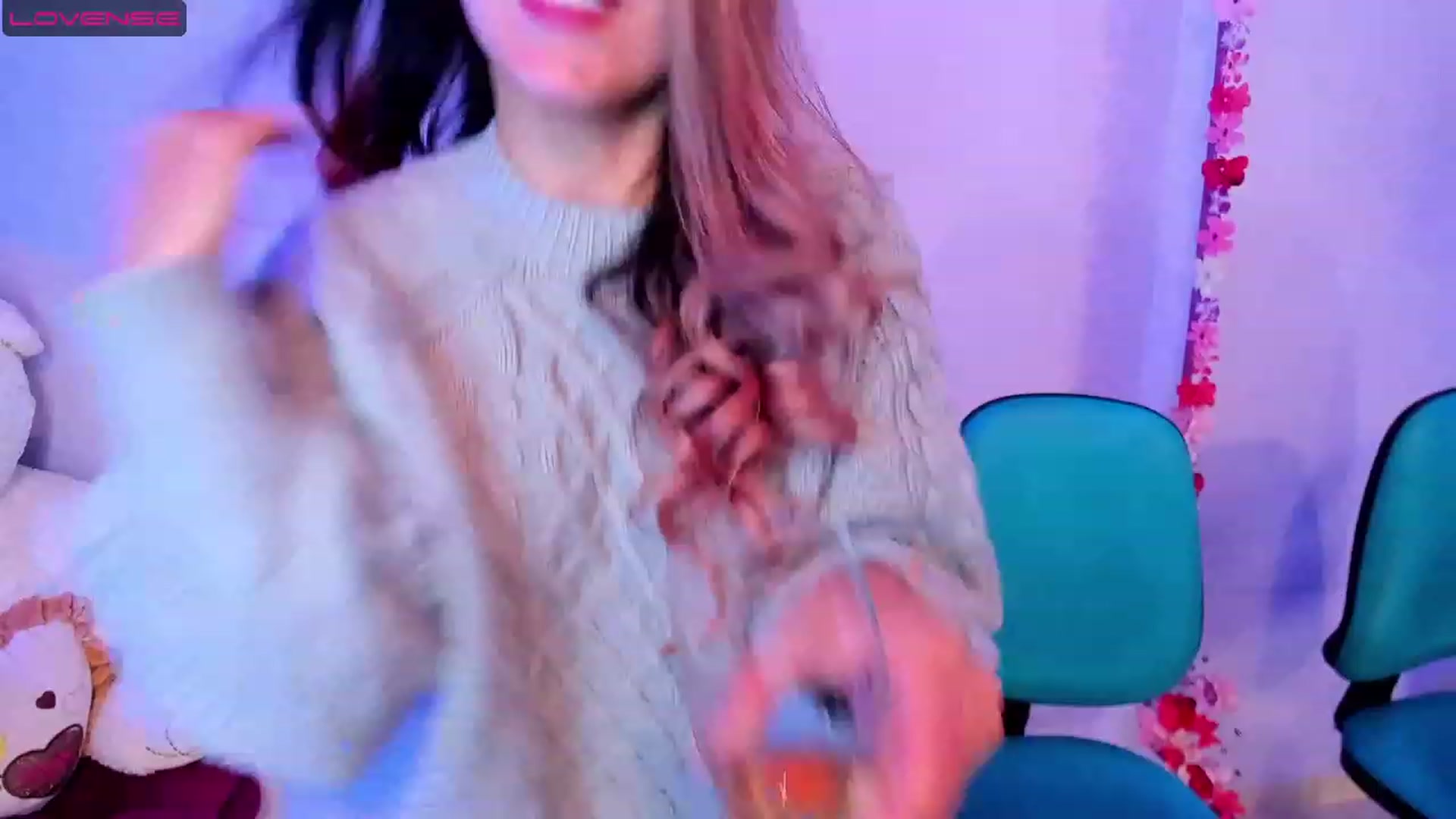 Gallery image thumbnail from CARMENVILLA1's myfreecams stream on, 07/20/2023, 02:36 image 10 of 20