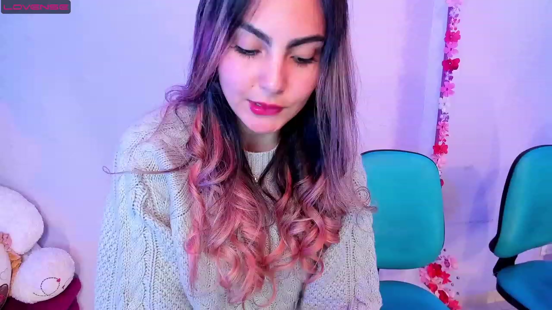 Gallery image thumbnail from CARMENVILLA1's myfreecams stream on, 07/20/2023, 02:36 image 5 of 20