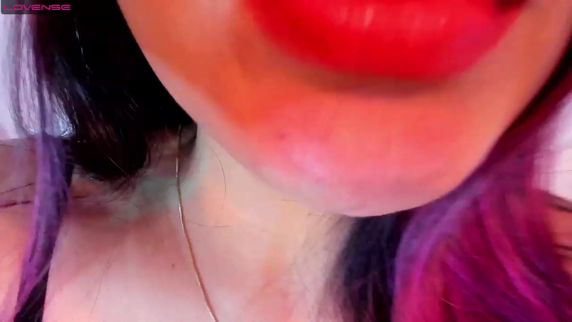 Gallery image thumbnail from CARMENVILLA1's myfreecams stream on, 07/29/2023, 23:00 image 3 of 20