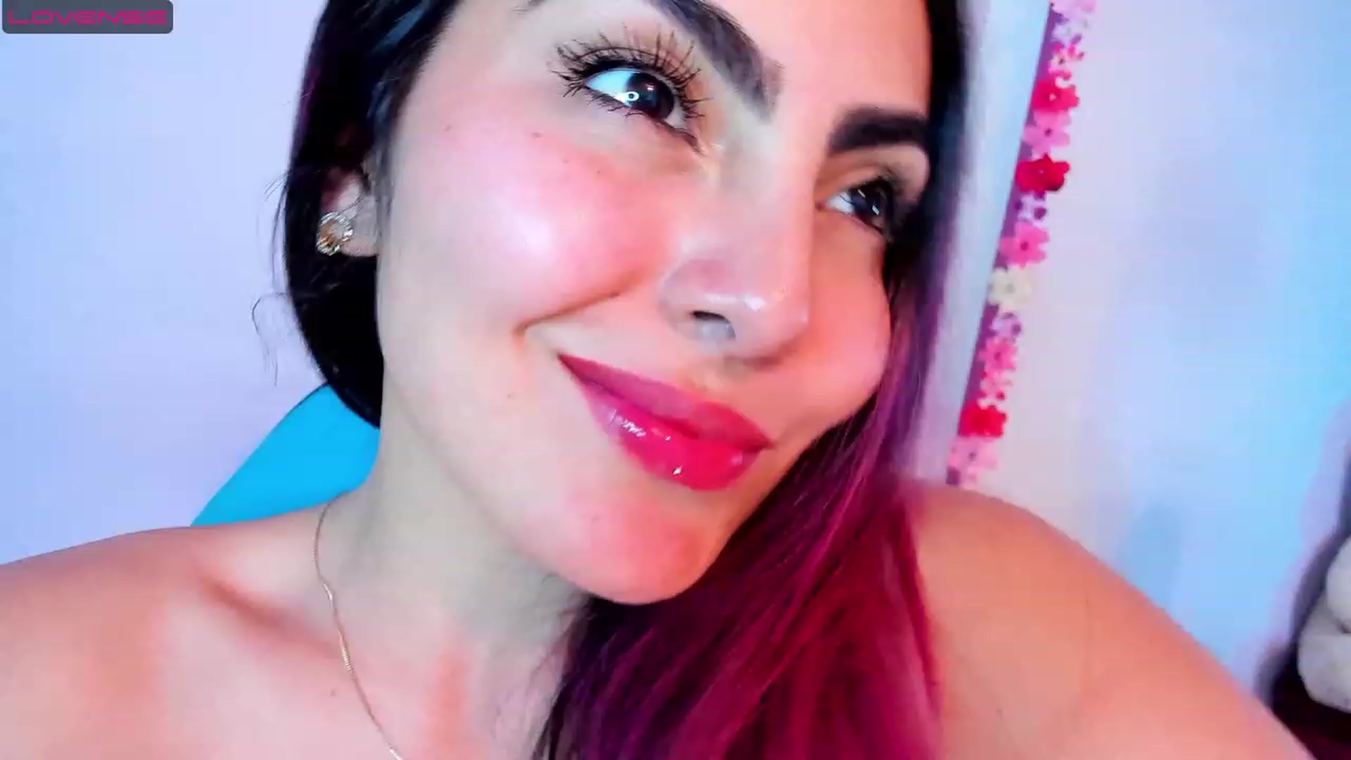 Gallery image thumbnail from CARMENVILLA1's myfreecams stream on, 07/29/2023, 23:35 image 11 of 20