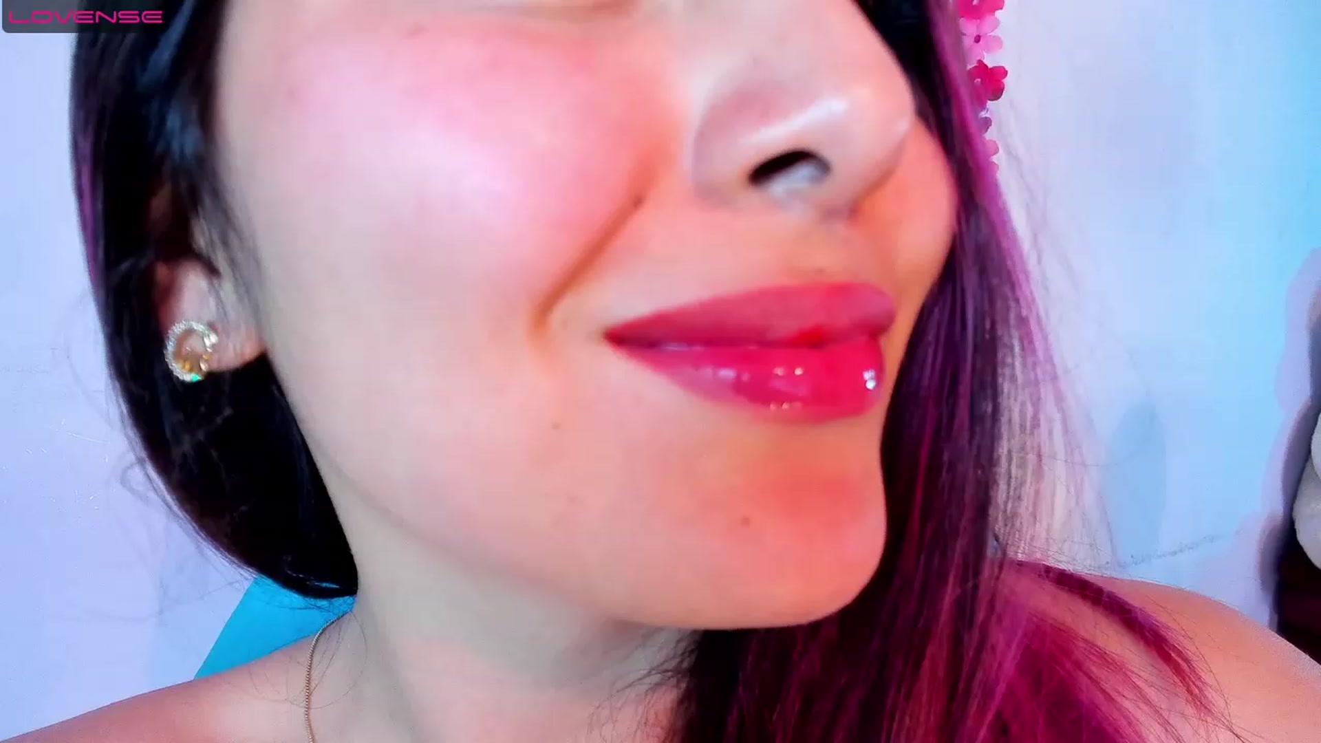 Gallery image thumbnail from CARMENVILLA1's myfreecams stream on, 07/29/2023, 23:35 image 15 of 20