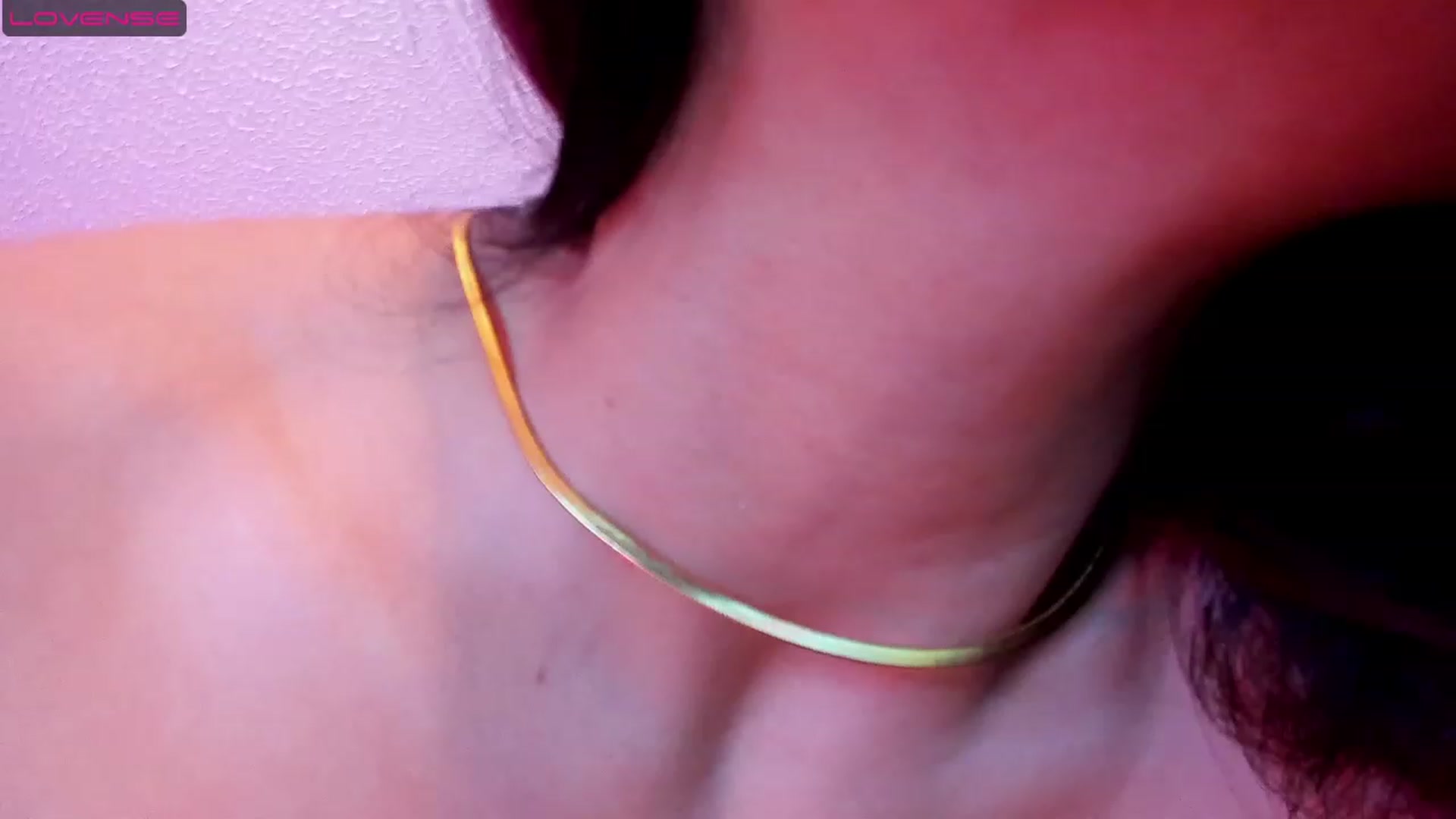 Gallery image thumbnail from CARMENVILLA1's myfreecams stream on, 08/01/2023, 07:45 image 4 of 20