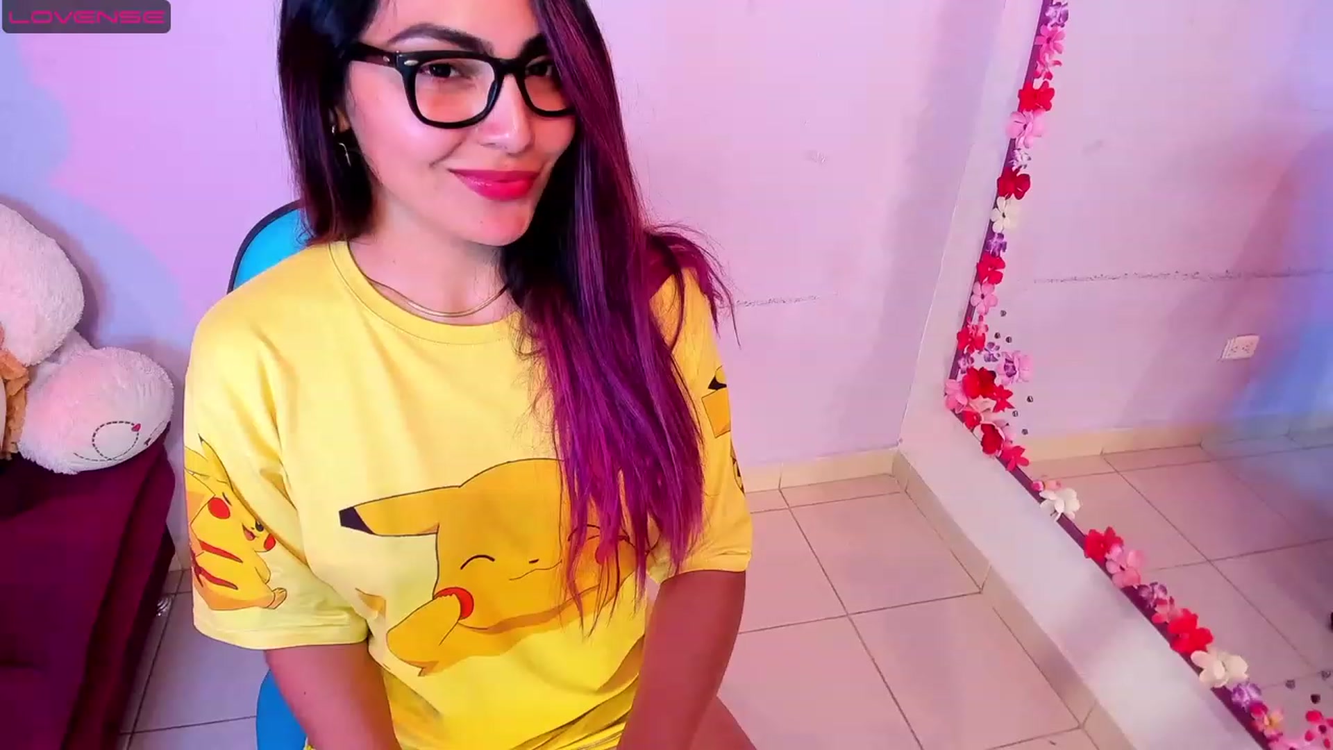 Gallery image thumbnail from CARMENVILLA1's myfreecams stream on, 08/01/2023, 07:45 image 12 of 20