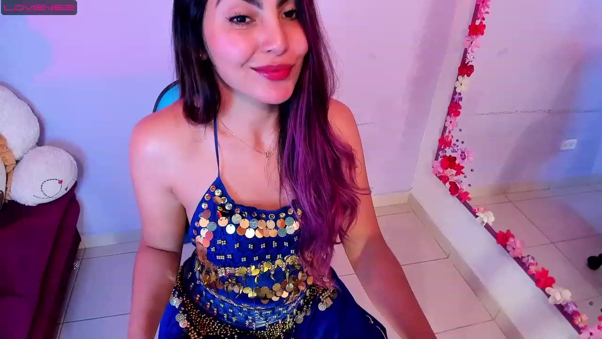 Gallery image thumbnail from CARMENVILLA1's myfreecams stream on, 08/04/2023, 23:22 image 12 of 20