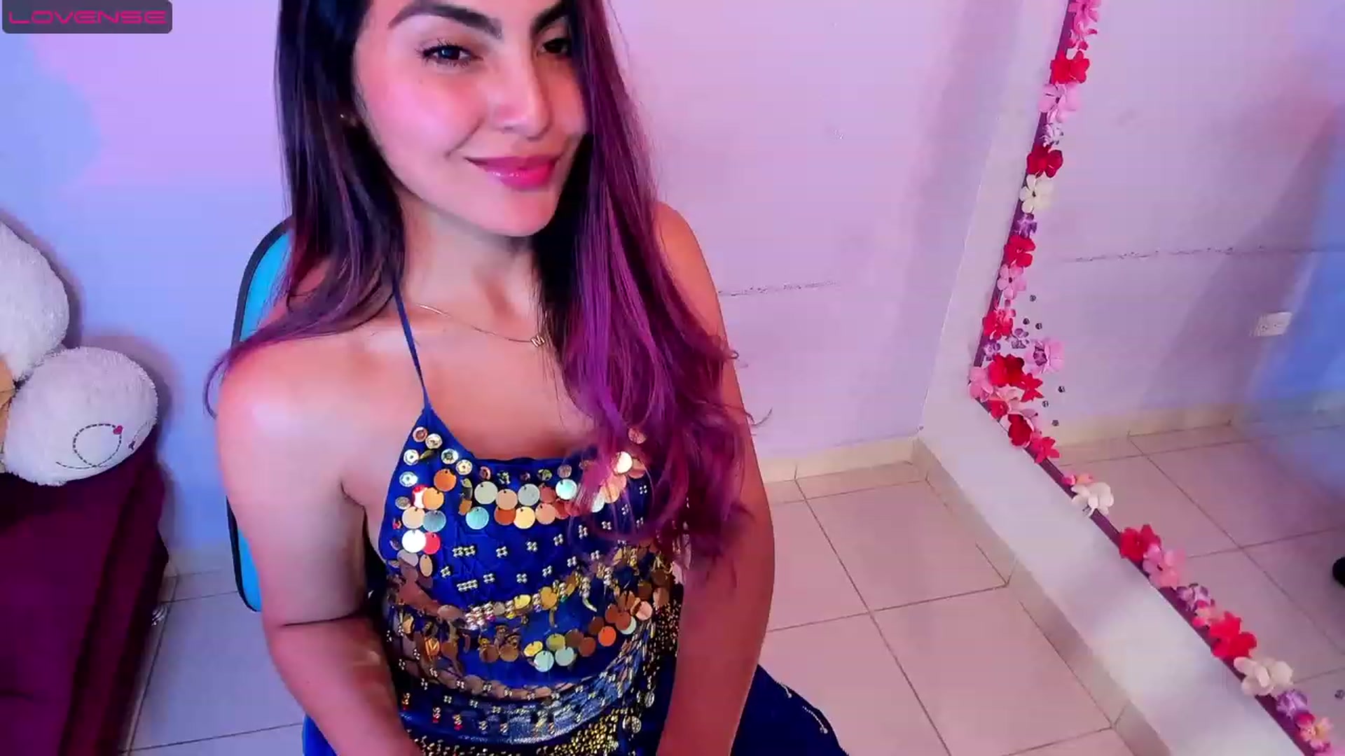 Gallery image thumbnail from CARMENVILLA1's myfreecams stream on, 08/04/2023, 23:22 image 9 of 20