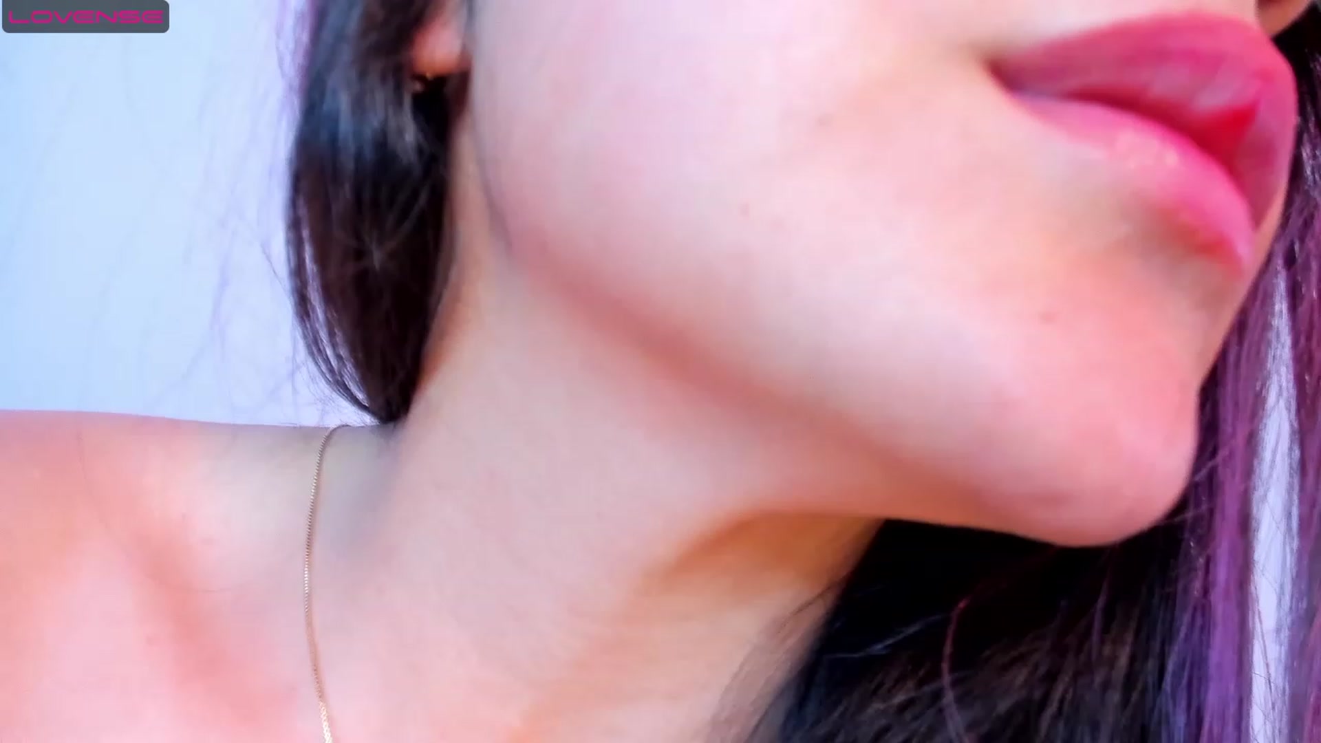 Gallery image thumbnail from CARMENVILLA1's myfreecams stream on, 08/06/2023, 09:28 image 17 of 20