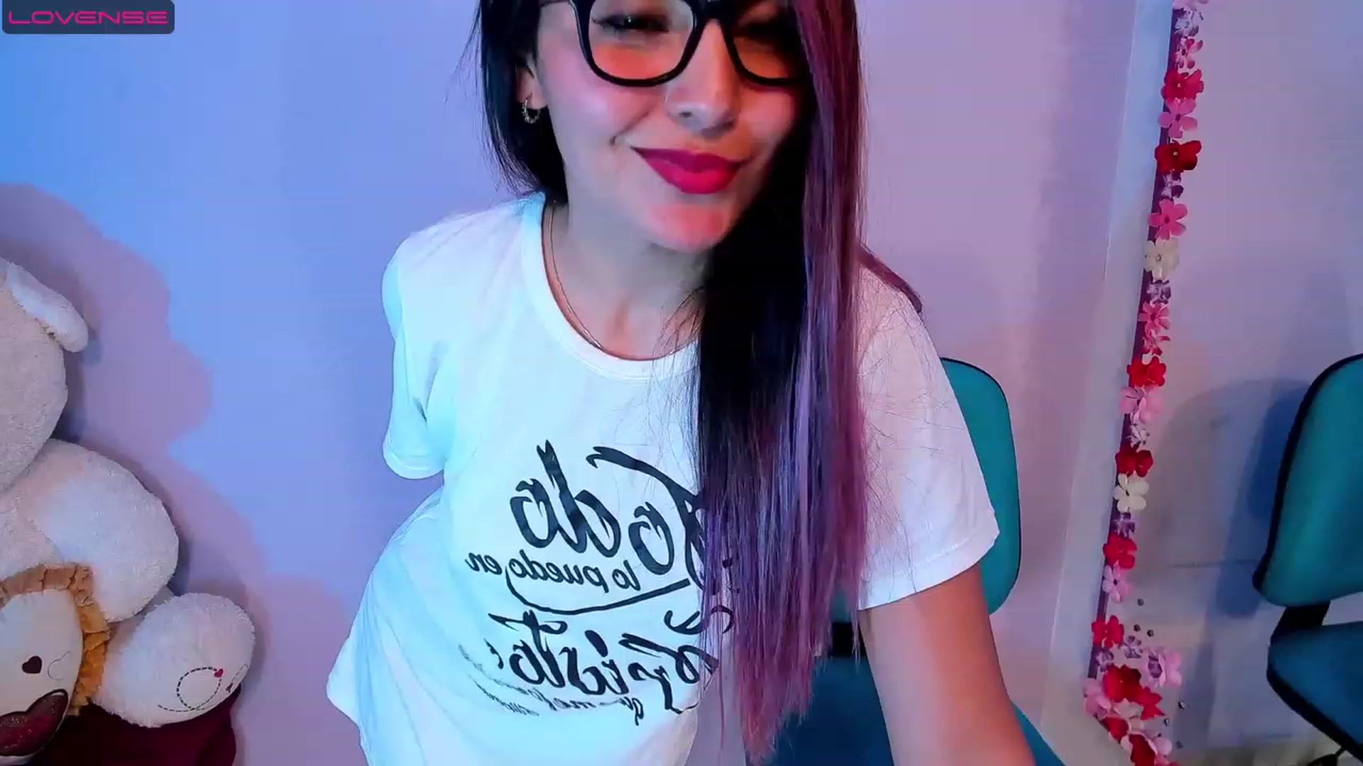 Gallery image thumbnail from CARMENVILLA1's myfreecams stream on, 08/10/2023, 05:08 image 17 of 20