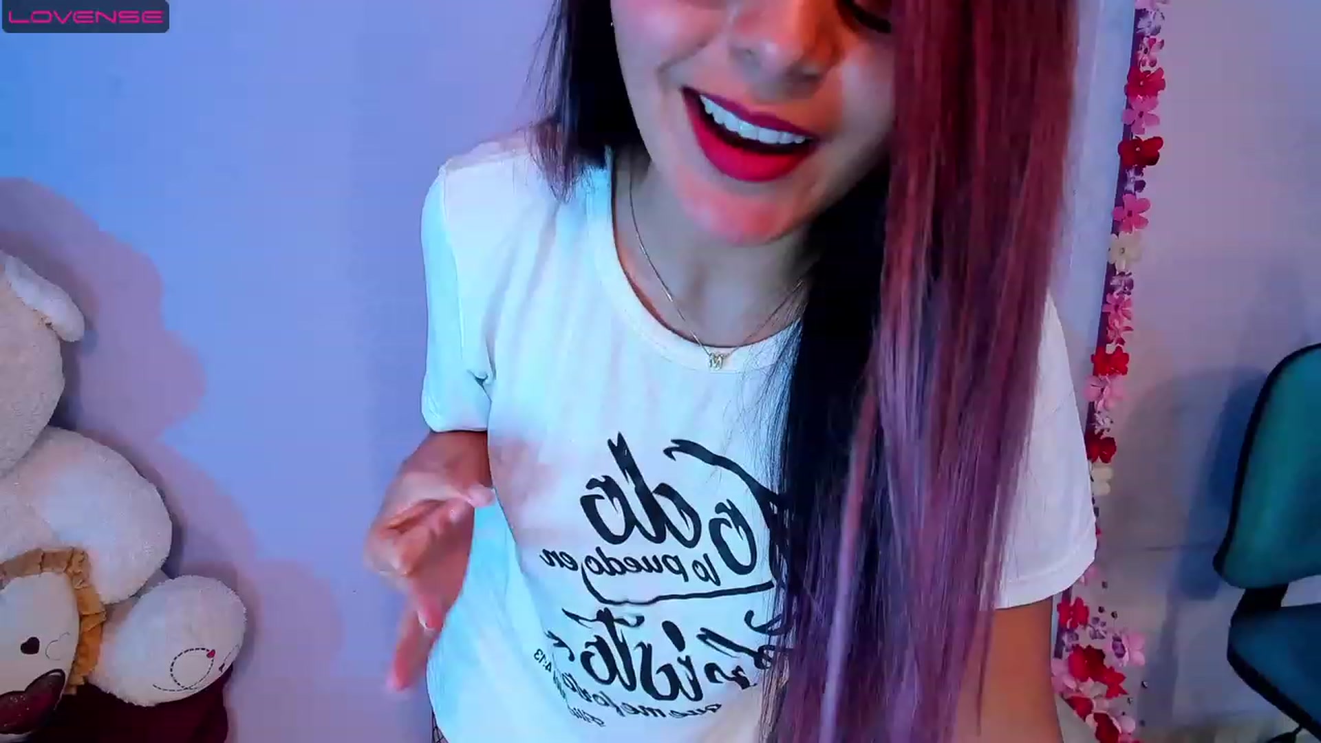 Gallery image thumbnail from CARMENVILLA1's myfreecams stream on, 08/10/2023, 05:08 image 16 of 20