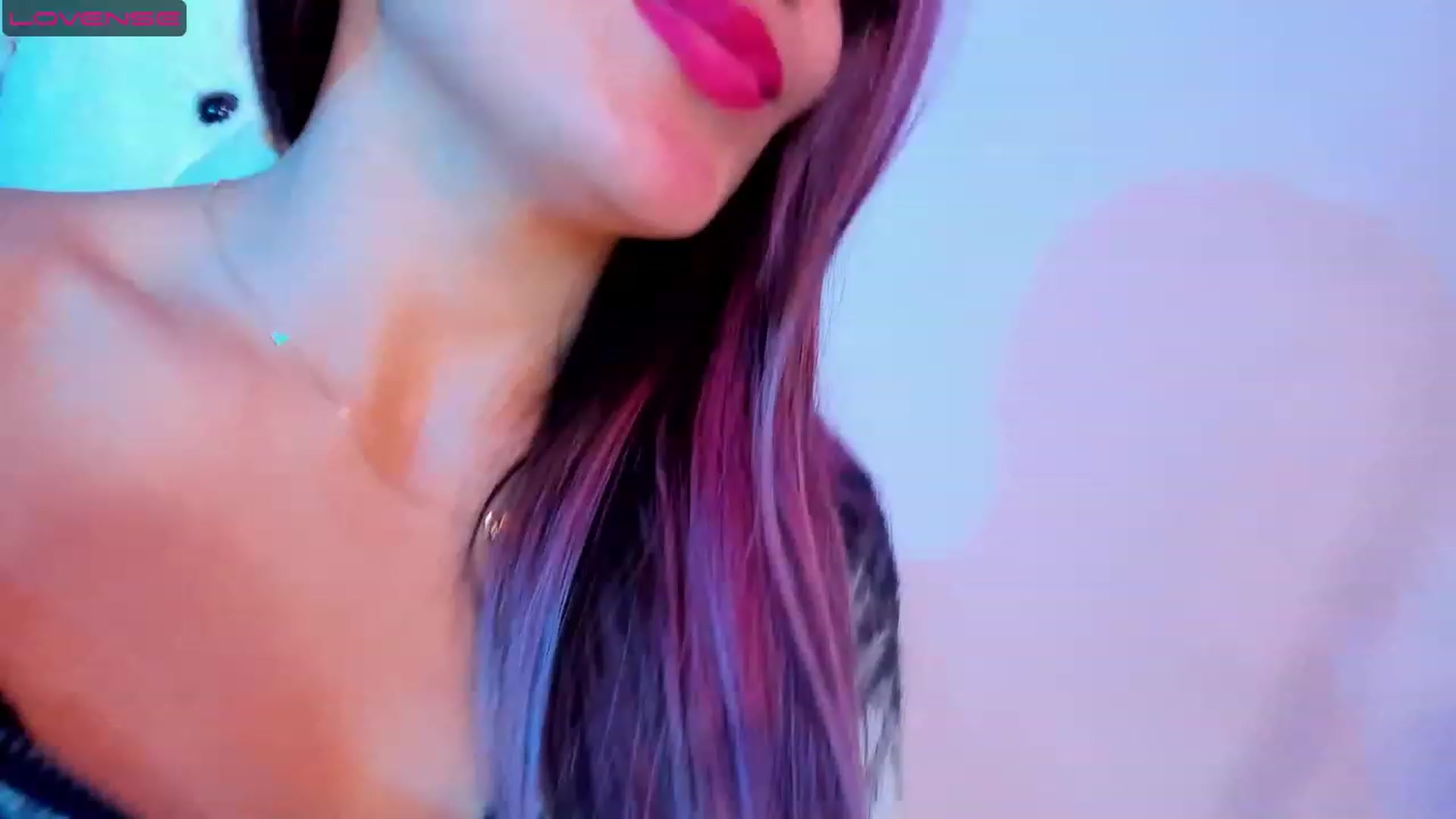 Gallery image thumbnail from CARMENVILLA1's myfreecams stream on, 08/10/2023, 08:24 image 20 of 20
