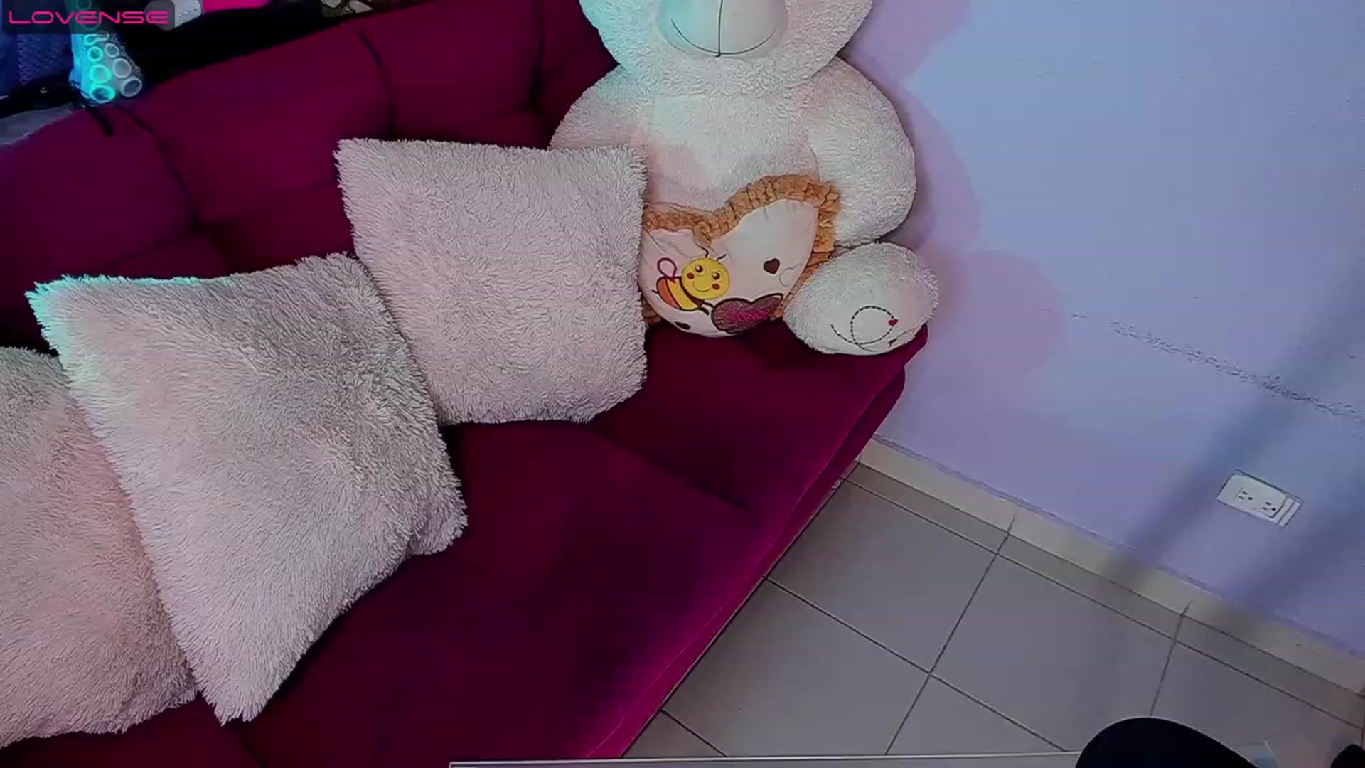 Gallery image thumbnail from CARMENVILLA1's myfreecams stream on, 08/13/2023, 05:06 image 19 of 20