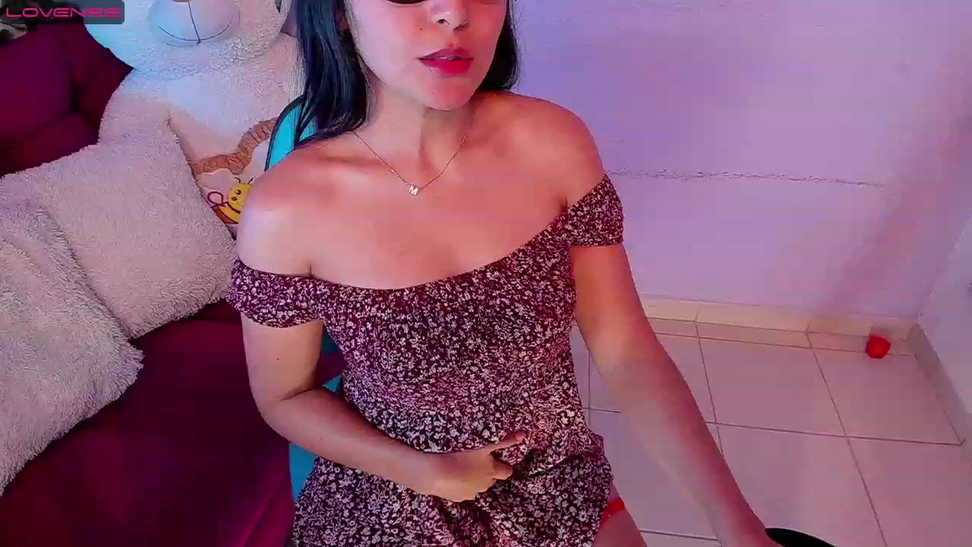 Gallery image thumbnail from CARMENVILLA1's myfreecams stream on, 08/15/2023, 02:44 image 13 of 20