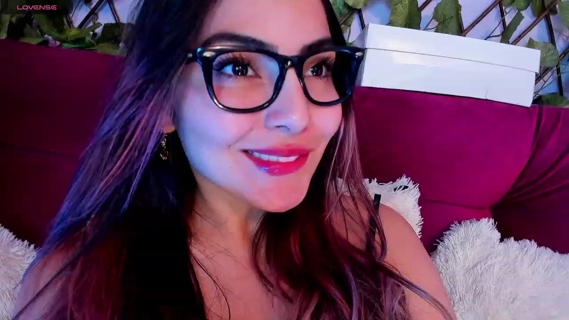 Gallery image thumbnail from CARMENVILLA1's myfreecams stream on, 08/25/2023, 07:30 image 12 of 20