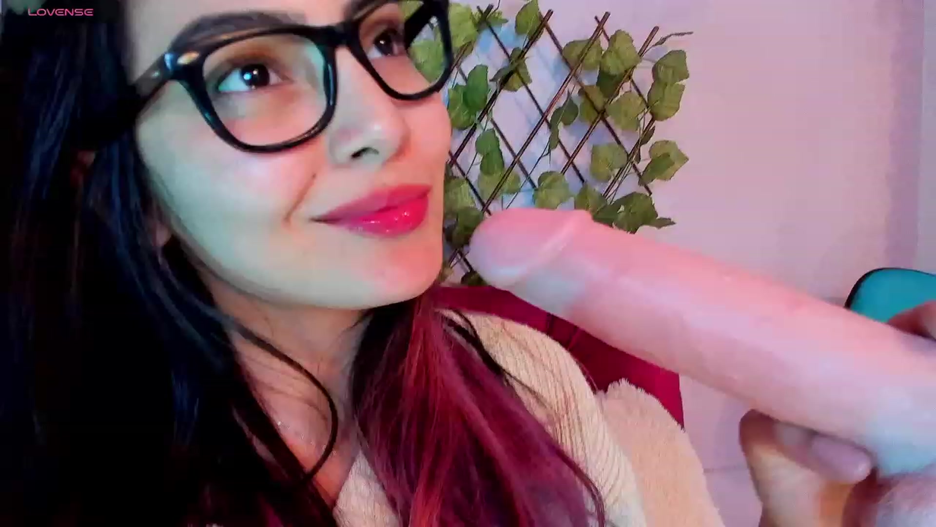 Gallery image thumbnail from CARMENVILLA1's myfreecams stream on, 09/06/2023, 07:20 image 12 of 20