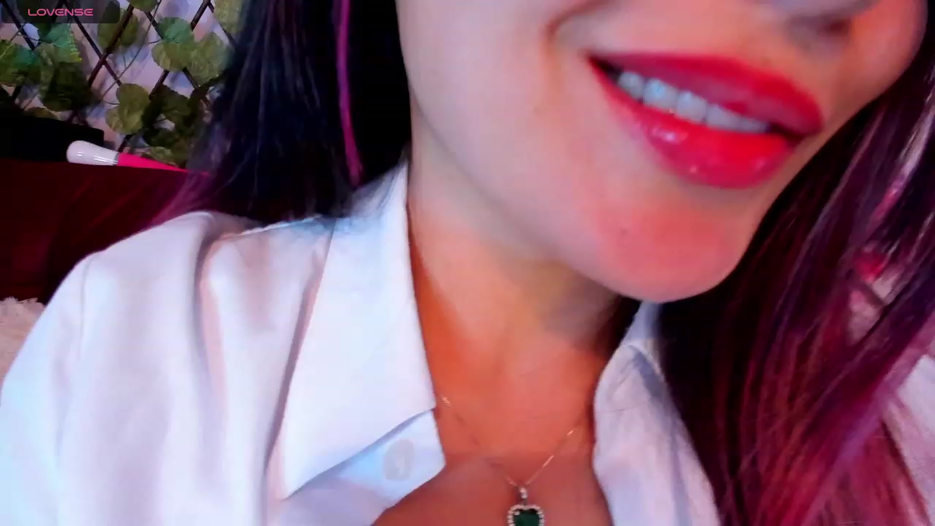 Gallery image thumbnail from CARMENVILLA1's myfreecams stream on, 09/07/2023, 06:42 image 1 of 20