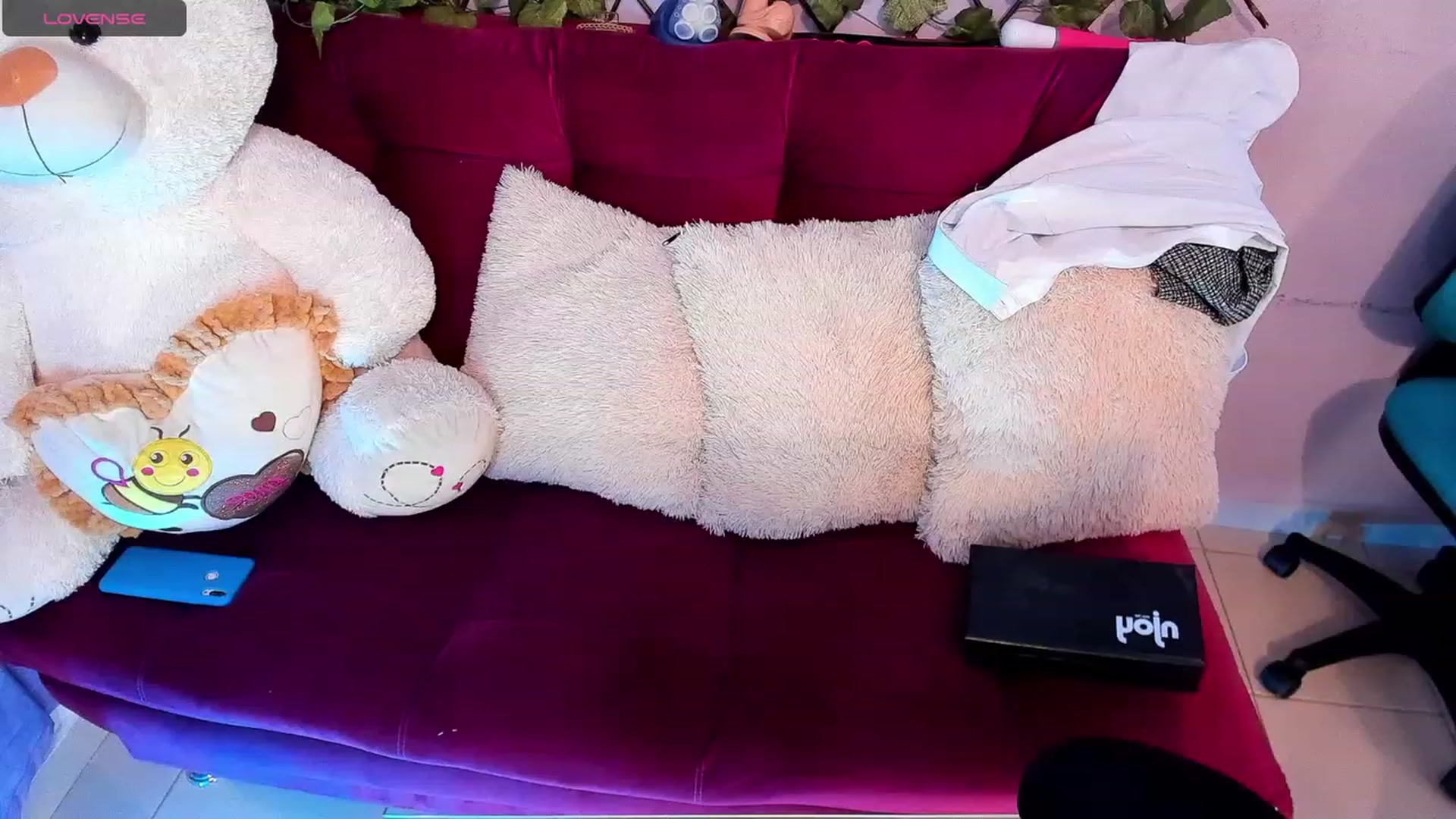 Gallery image thumbnail from CARMENVILLA1's myfreecams stream on, 09/07/2023, 08:33 image 11 of 20