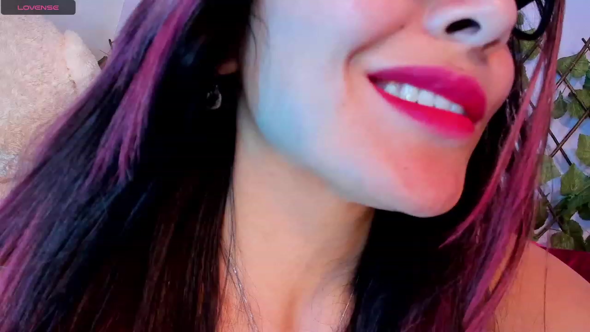 Gallery image thumbnail from CARMENVILLA1's myfreecams stream on, 09/08/2023, 09:03 image 5 of 20