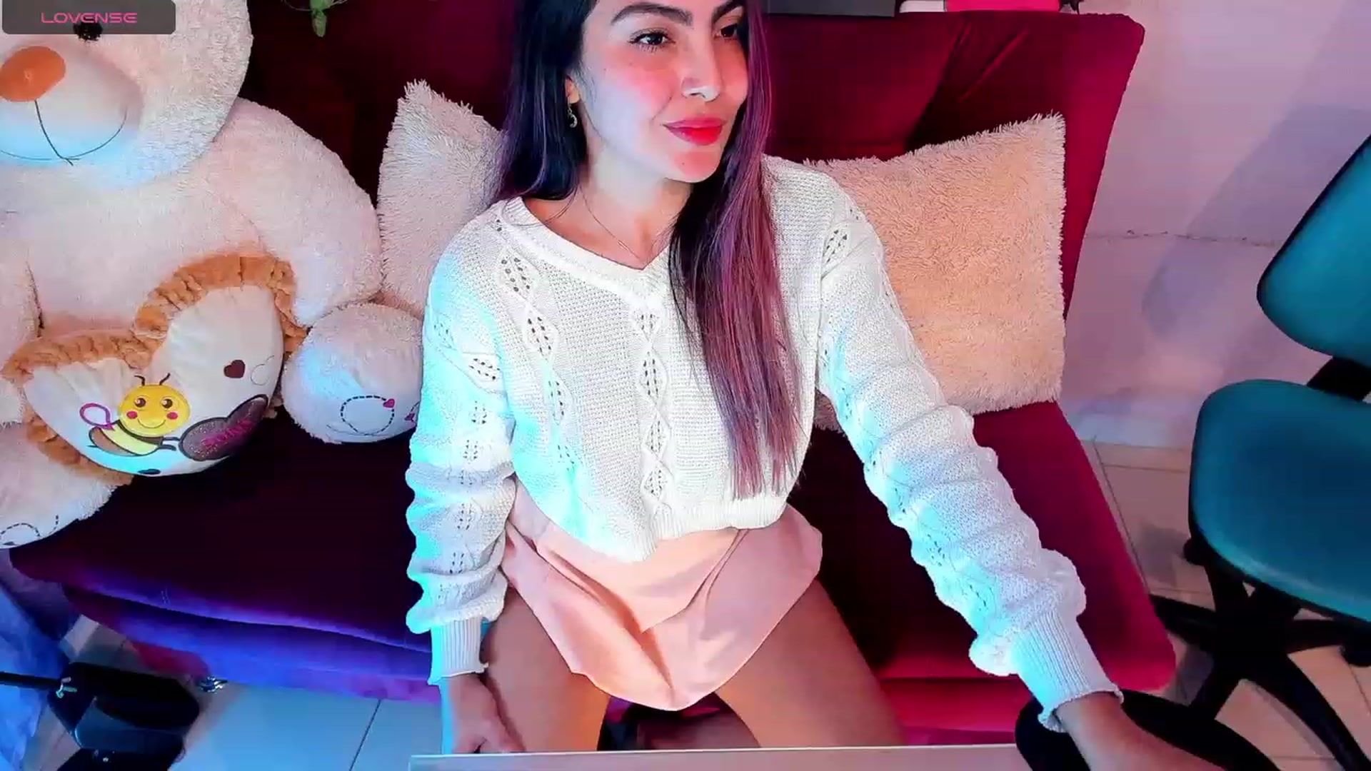 Gallery image thumbnail from CARMENVILLA1's myfreecams stream on, 09/14/2023, 07:12 image 14 of 20