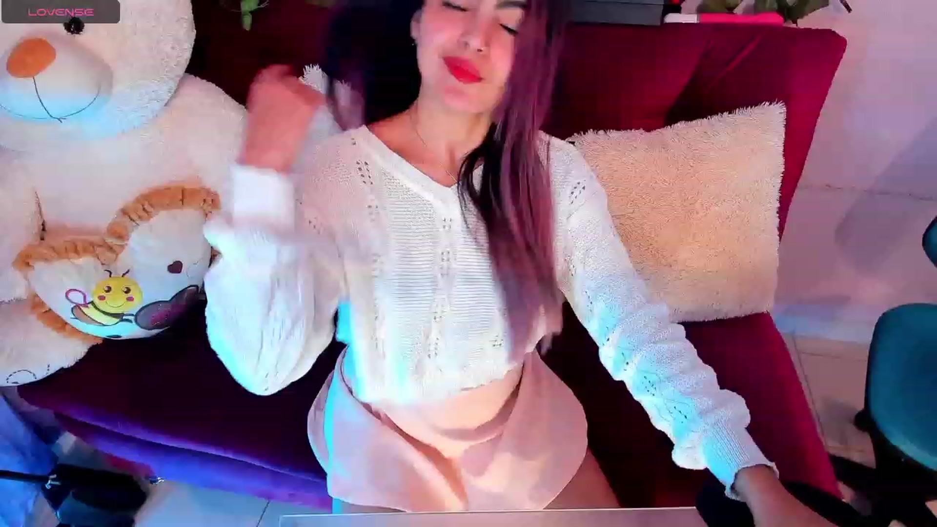 Gallery image thumbnail from CARMENVILLA1's myfreecams stream on, 09/14/2023, 07:12 image 16 of 20