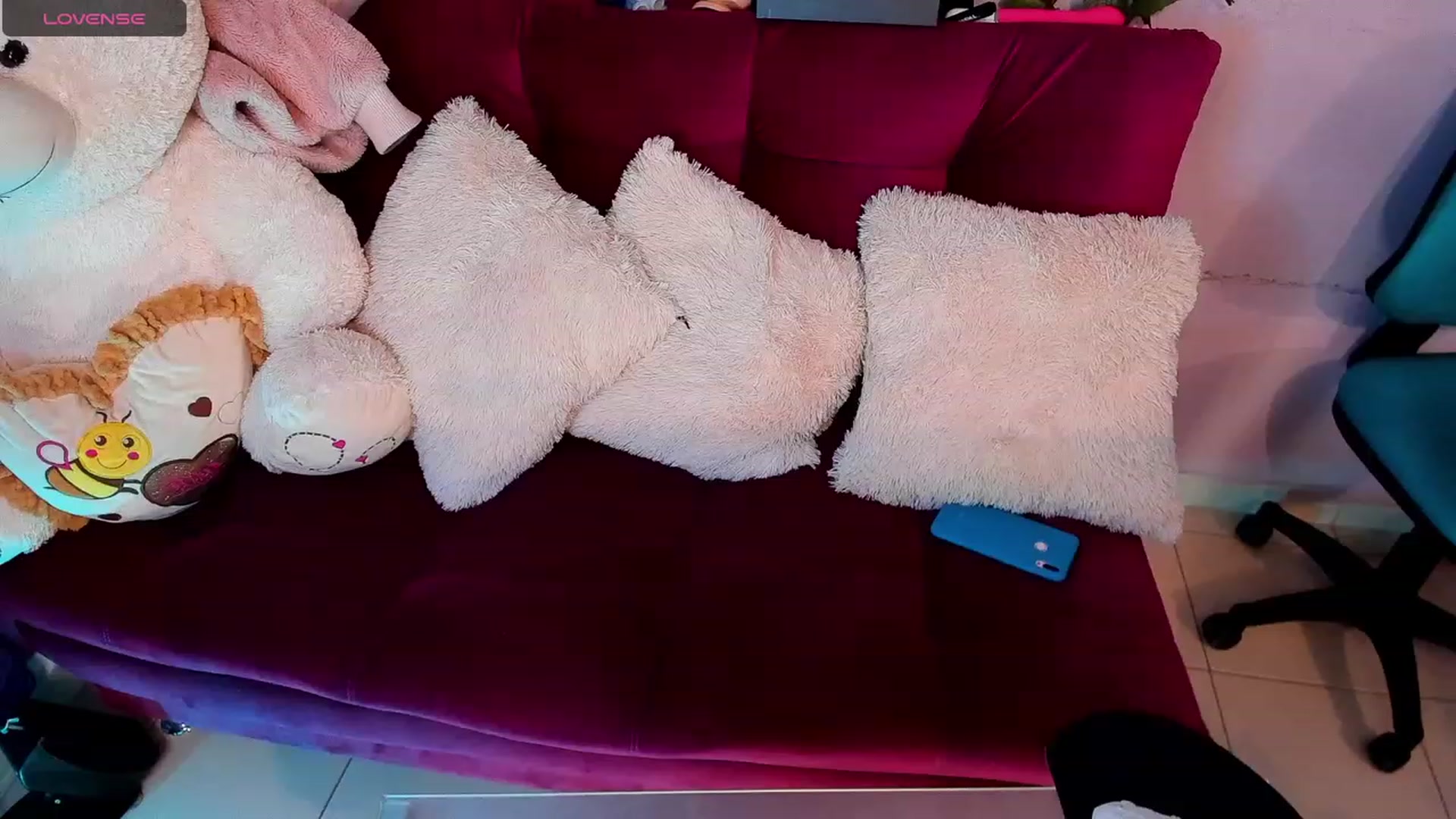Gallery image thumbnail from CARMENVILLA1's myfreecams stream on, 09/19/2023, 06:56 image 16 of 20