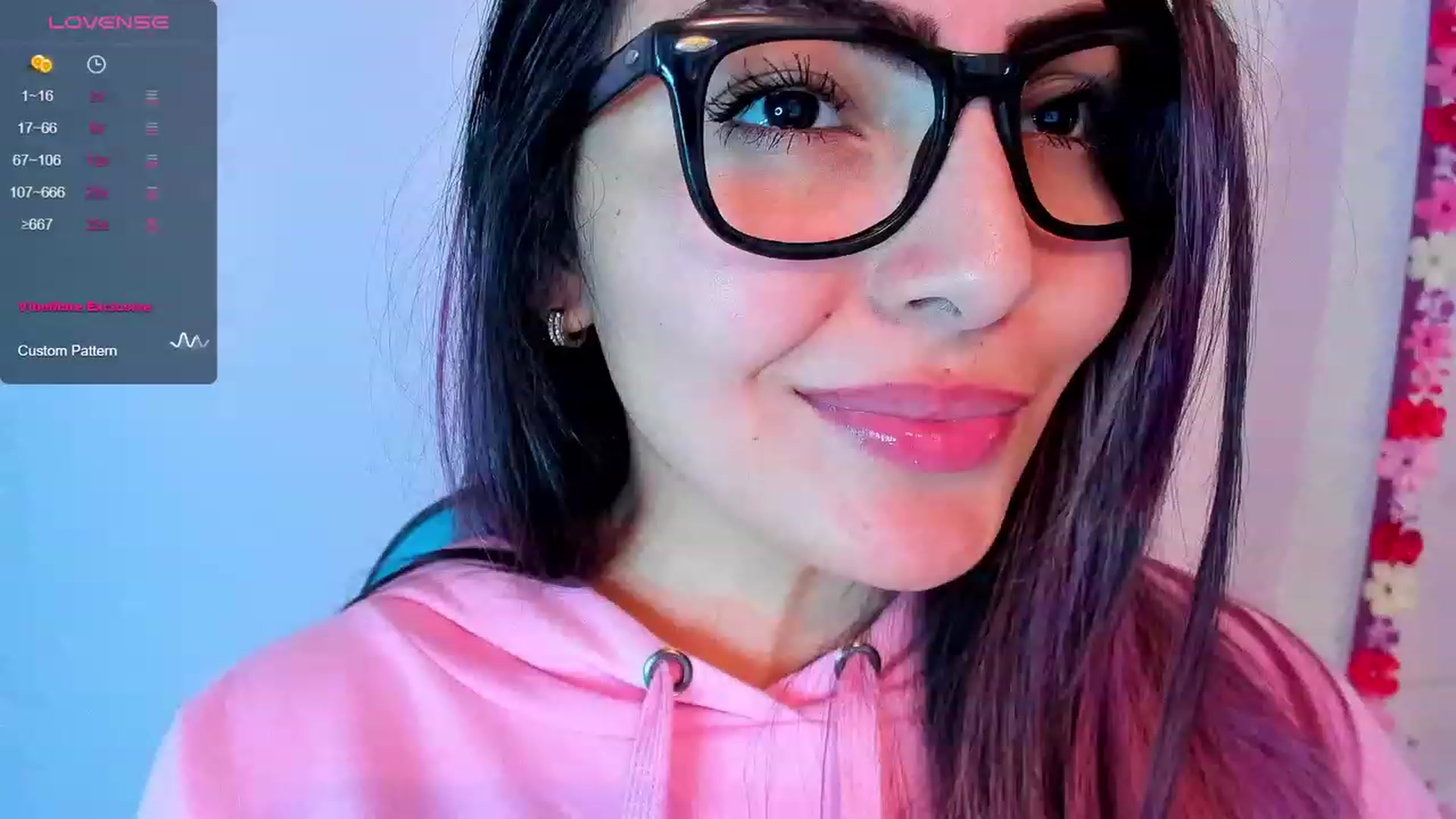 Gallery image thumbnail from CARMENVILLA1's myfreecams stream on, 09/23/2023, 08:26 image 19 of 20
