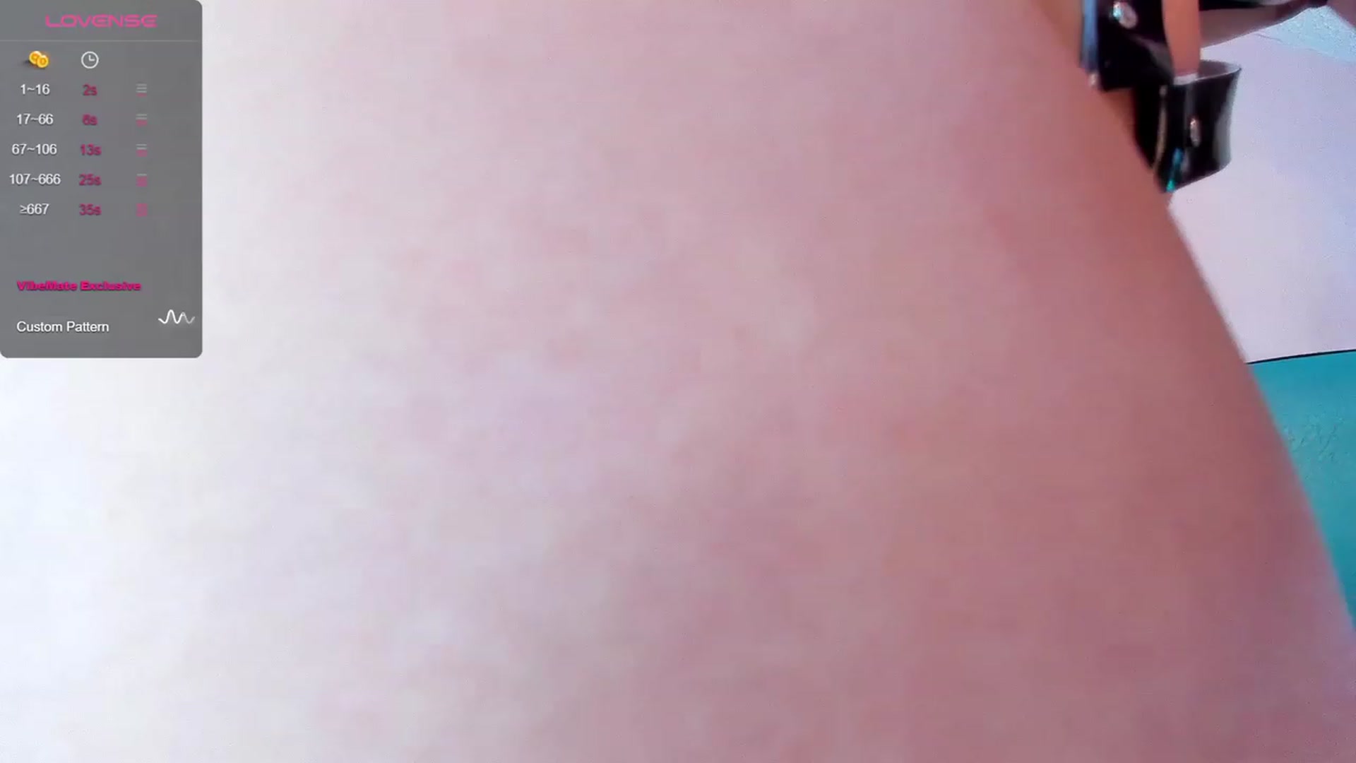 Gallery image thumbnail from CARMENVILLA1's myfreecams stream on, 09/28/2023, 07:14 image 18 of 20