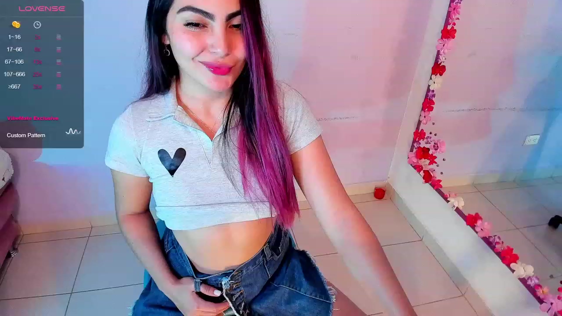 Gallery image thumbnail from CARMENVILLA1's myfreecams stream on, 09/29/2023, 18:50 image 15 of 20