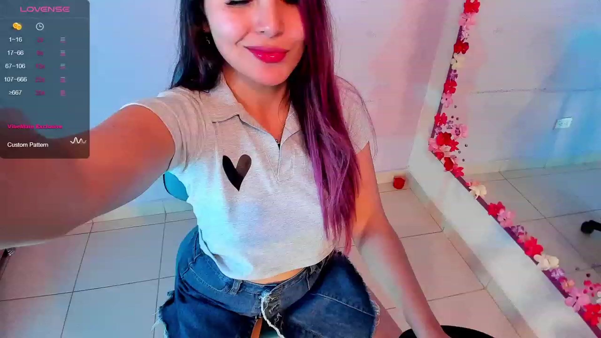 Gallery image thumbnail from CARMENVILLA1's myfreecams stream on, 09/29/2023, 18:50 image 20 of 20