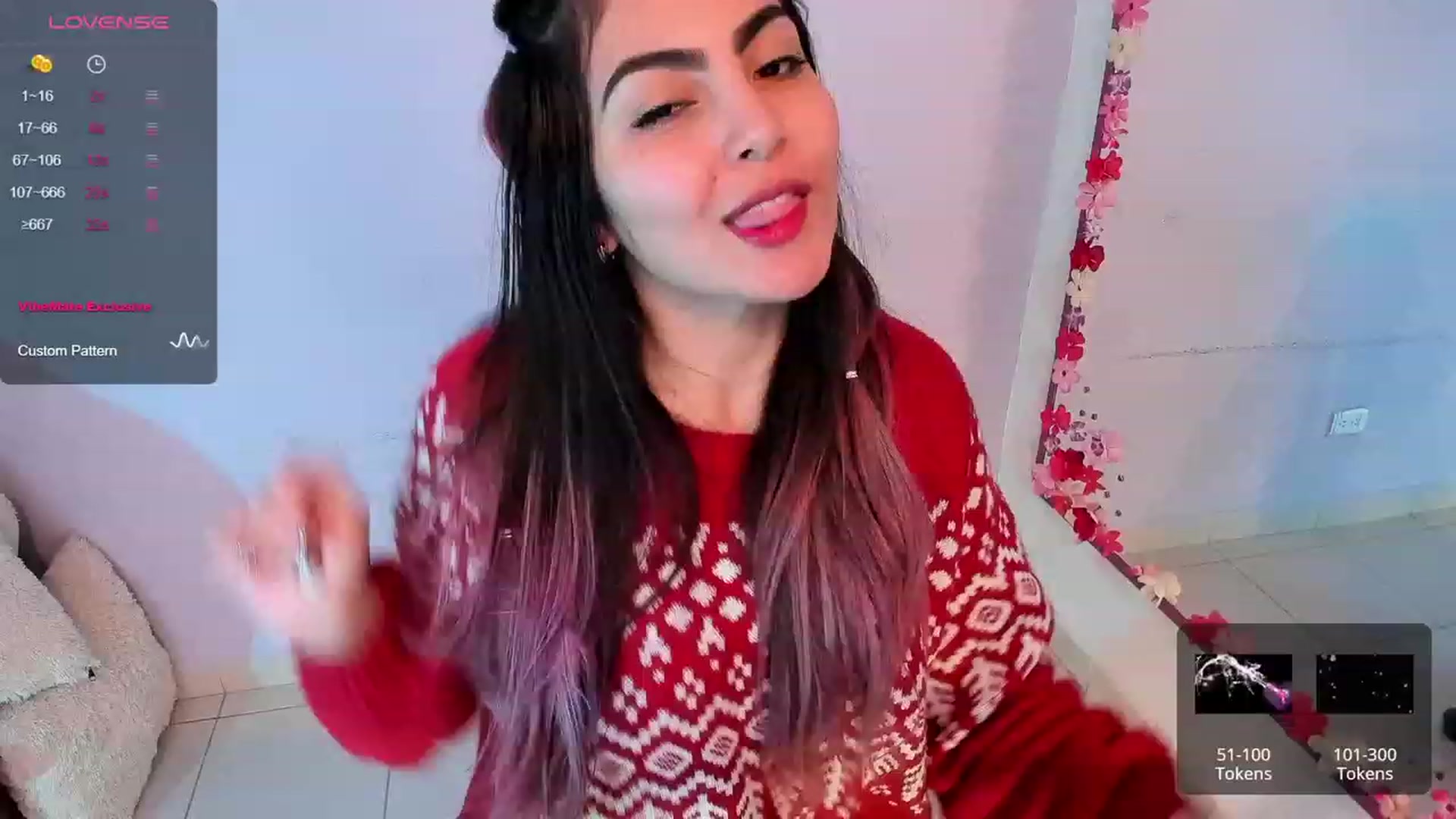 Gallery image thumbnail from CARMENVILLA1's myfreecams stream on, 10/19/2023, 08:27 image 5 of 20