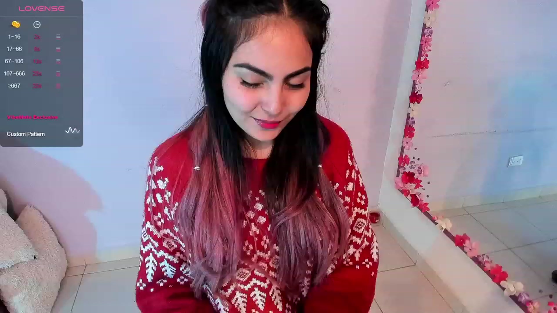 Gallery image thumbnail from CARMENVILLA1's myfreecams stream on, 10/19/2023, 08:27 image 4 of 20