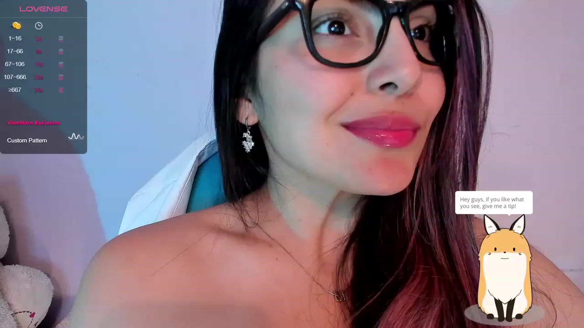 Gallery image thumbnail from CARMENVILLA1's myfreecams stream on, 10/22/2023, 08:43 image 18 of 20