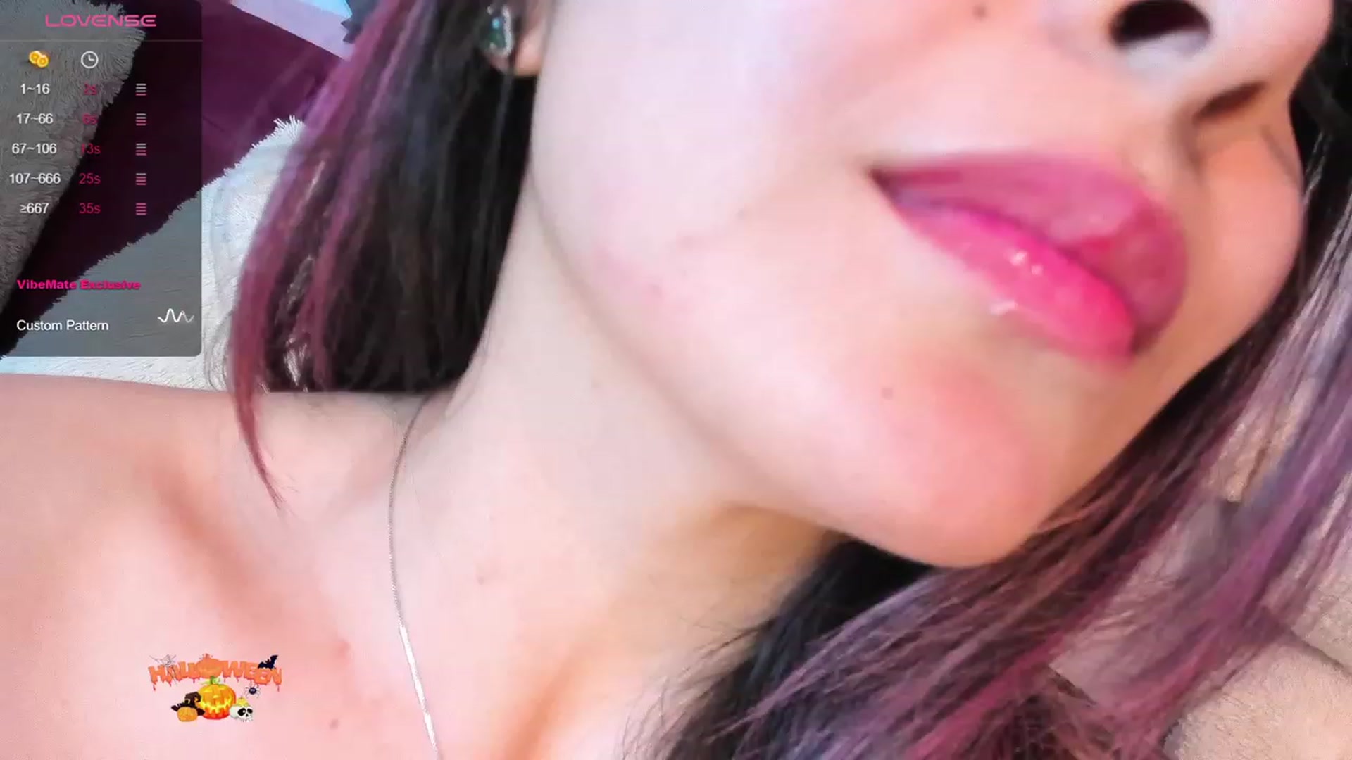 Gallery image thumbnail from CARMENVILLA1's myfreecams stream on, 10/28/2023, 08:32 image 18 of 20