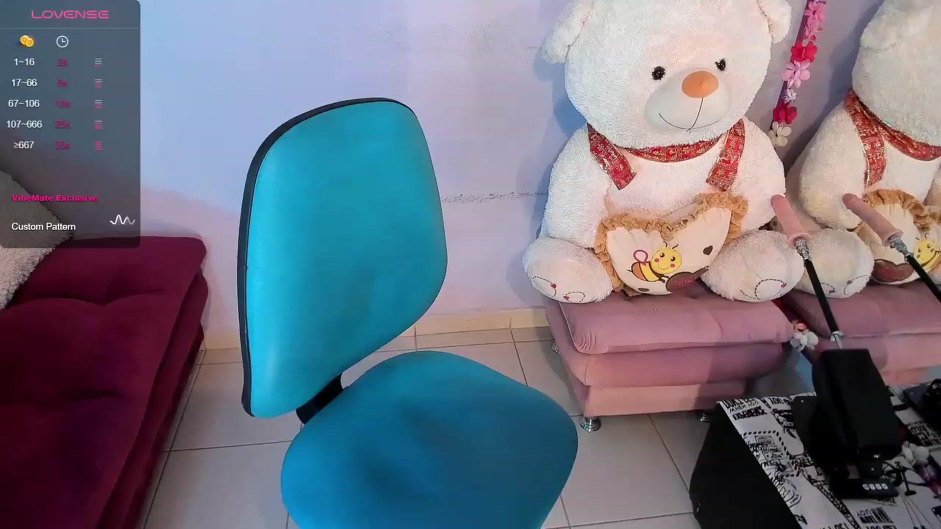 Gallery image thumbnail from CARMENVILLA1's myfreecams stream on, 12/06/2023, 07:51 image 3 of 20