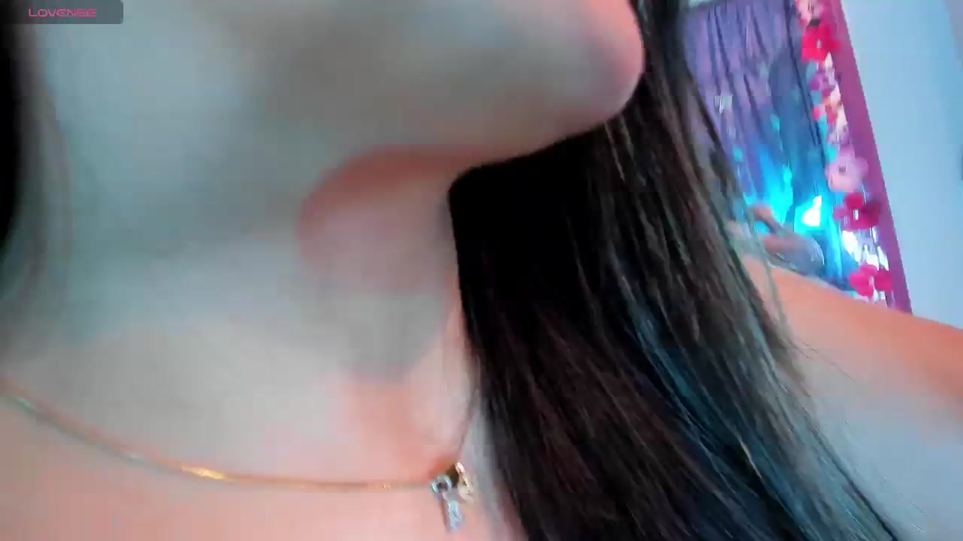 Gallery image thumbnail from CARMENVILLA1's myfreecams stream on, 04/19/2024, 07:13 image 16 of 20