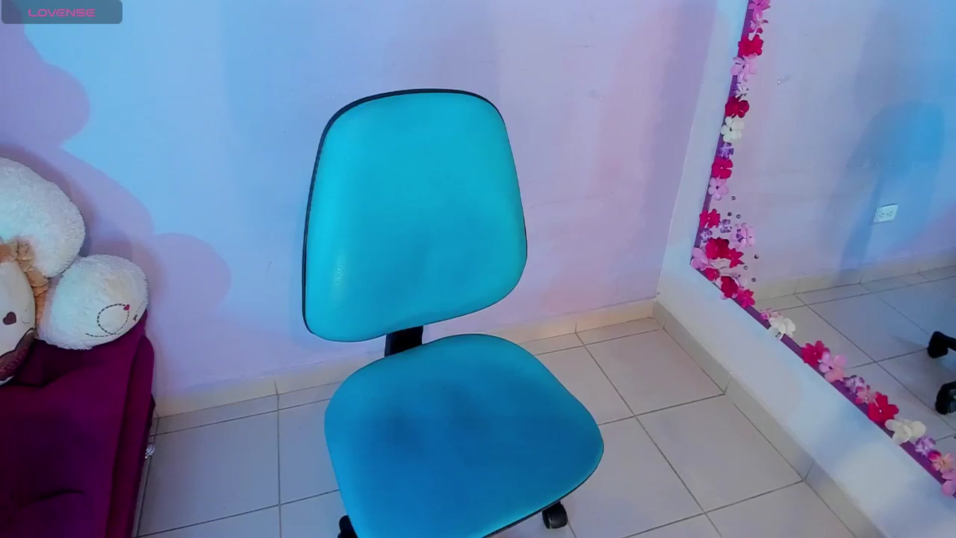 Gallery image thumbnail from CARMENVILLA1's myfreecams stream on, 06/08/2024, 23:03 image 6 of 20