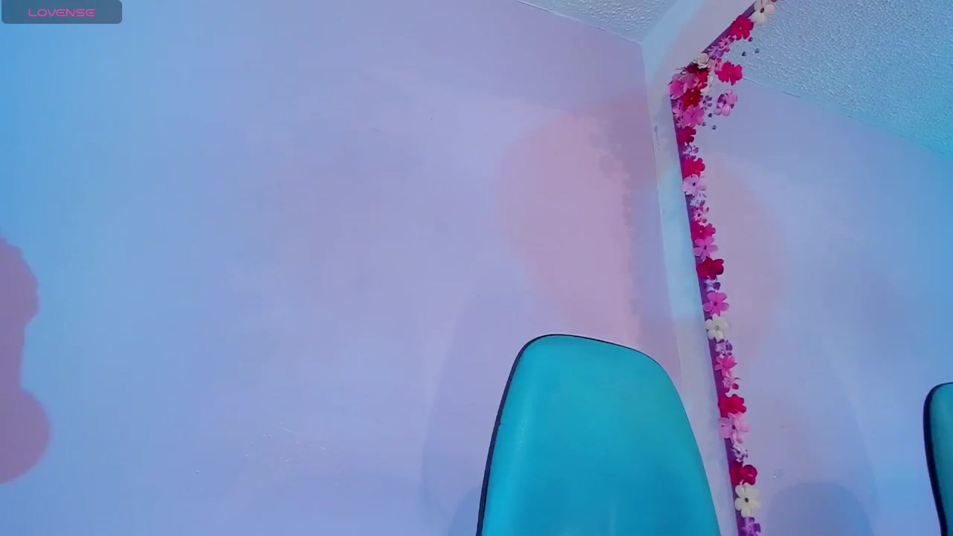Gallery image thumbnail from CARMENVILLA1's myfreecams stream on, 06/15/2024, 04:33 image 14 of 20
