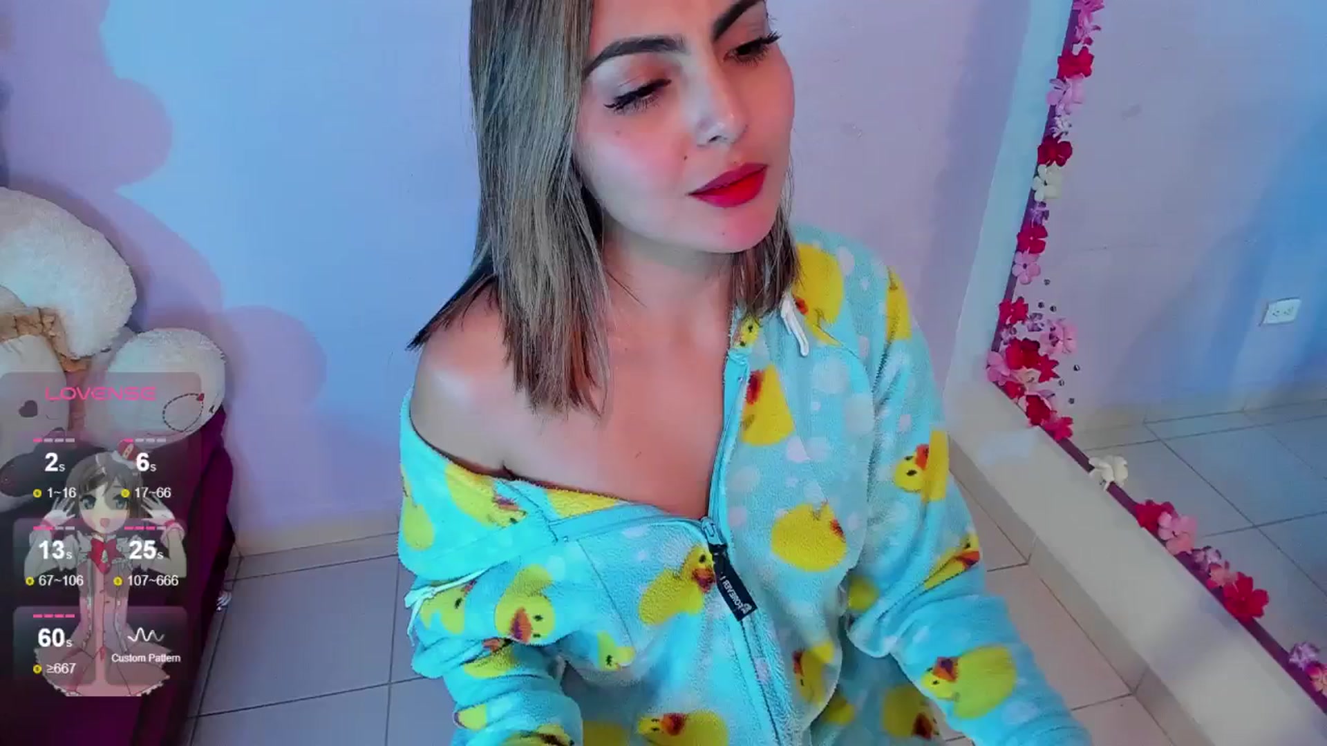 Gallery image thumbnail from CARMENVILLA1's myfreecams stream on, 07/06/2024, 08:27 image 1 of 20
